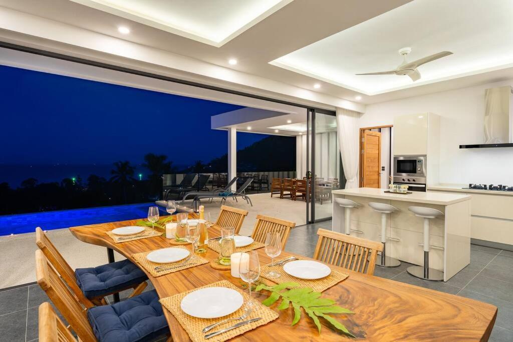 Villa 15% Off ! Brand New Near Amphoe Koksamui
