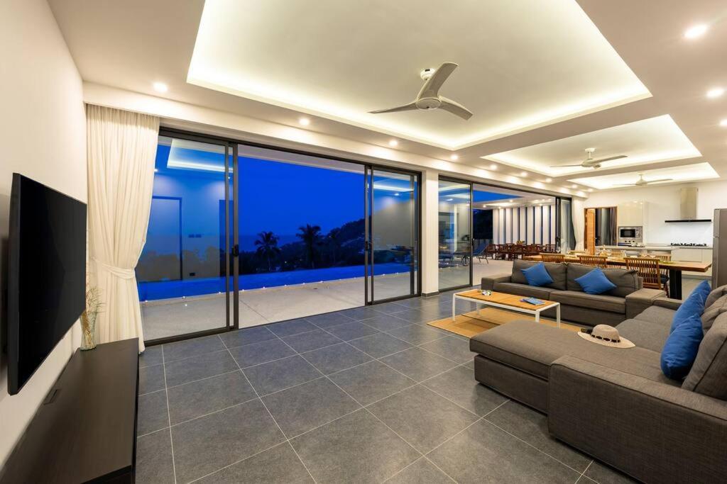 15% Off ! Brand New Near Villa Amphoe Koksamui