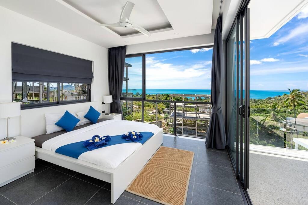15% Off ! Brand New Near Villa