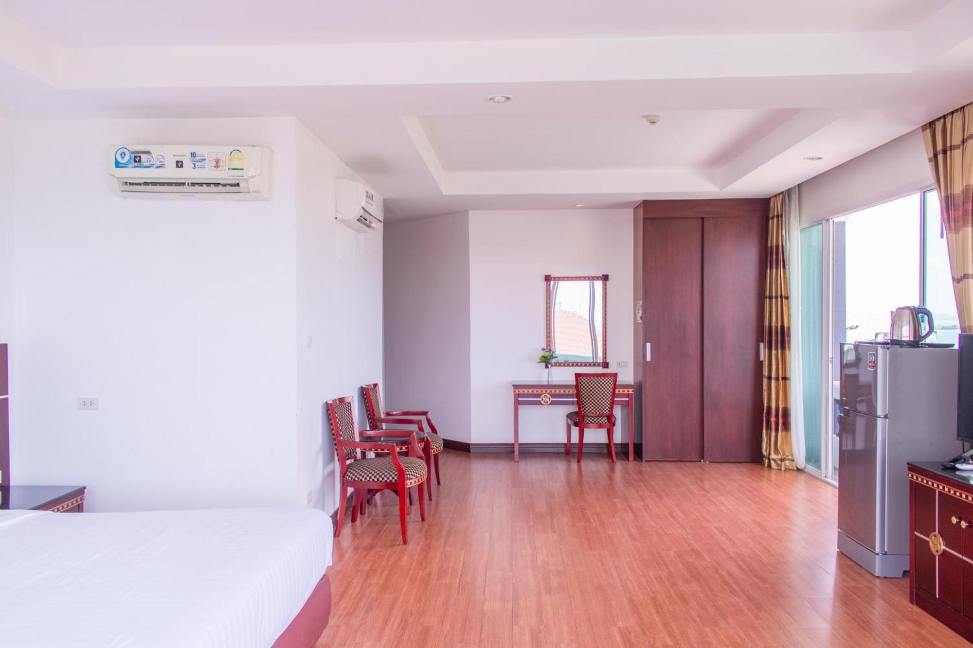 Hisotel Hotel Jomtien Beach