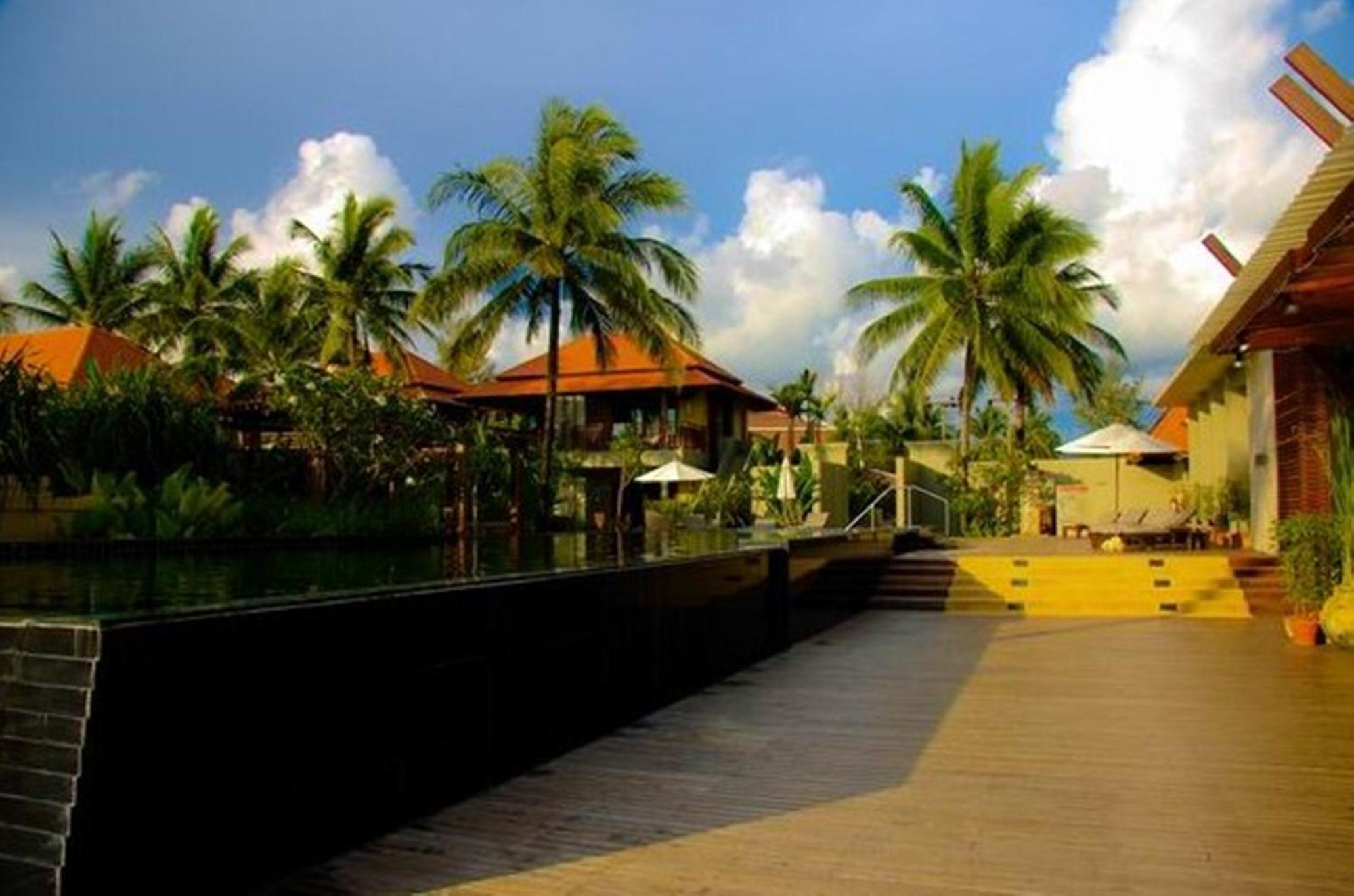Chongfah Khaolak - Sha Extra