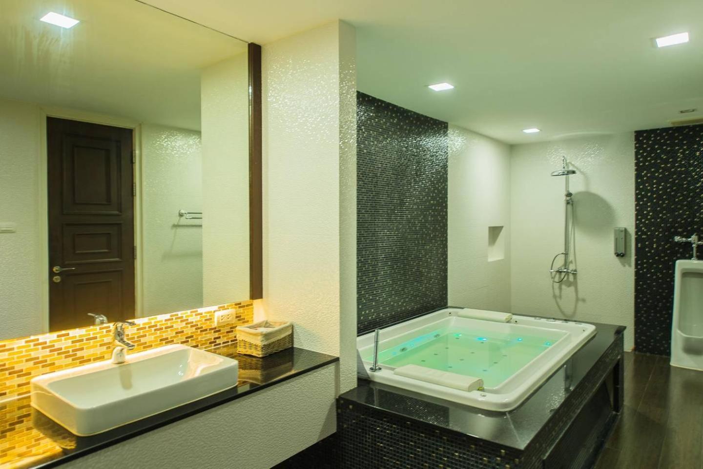 Apartment Marrakesh 4bedrooms With Jacuzzi 208 *