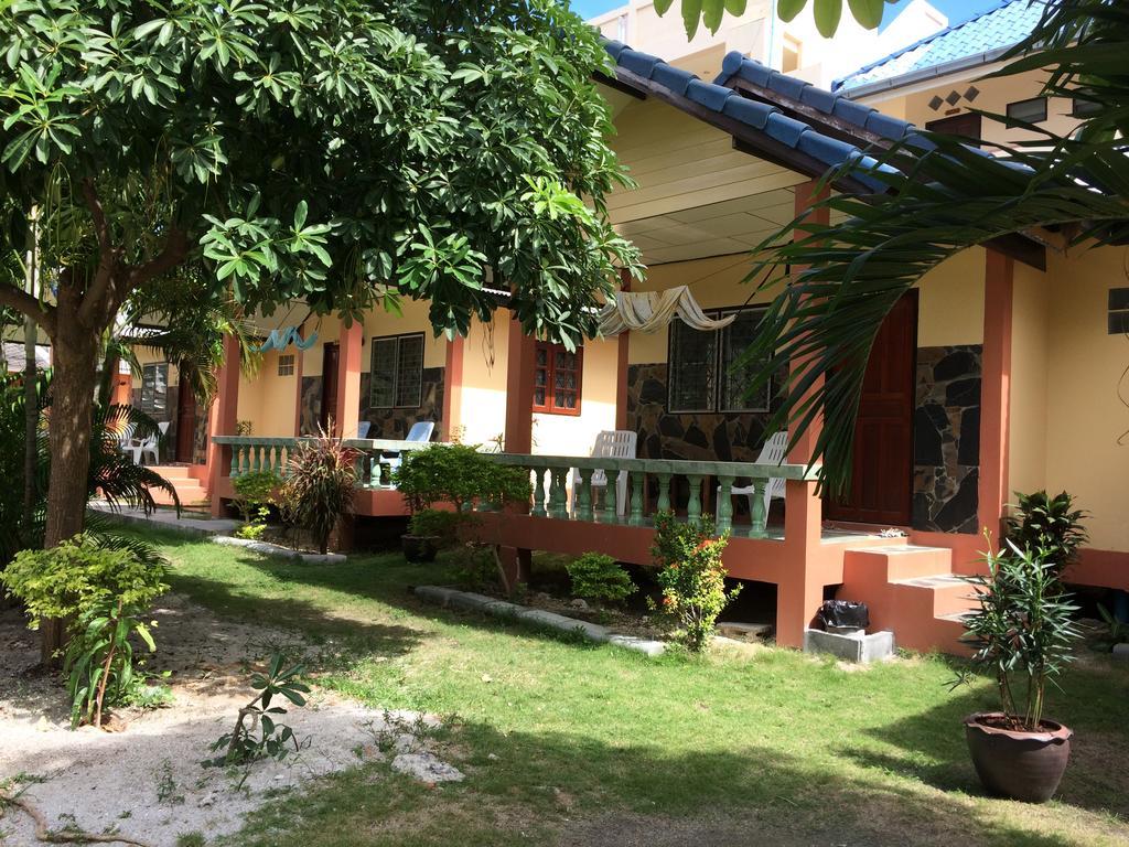 Resort Suksabai Haad Rin