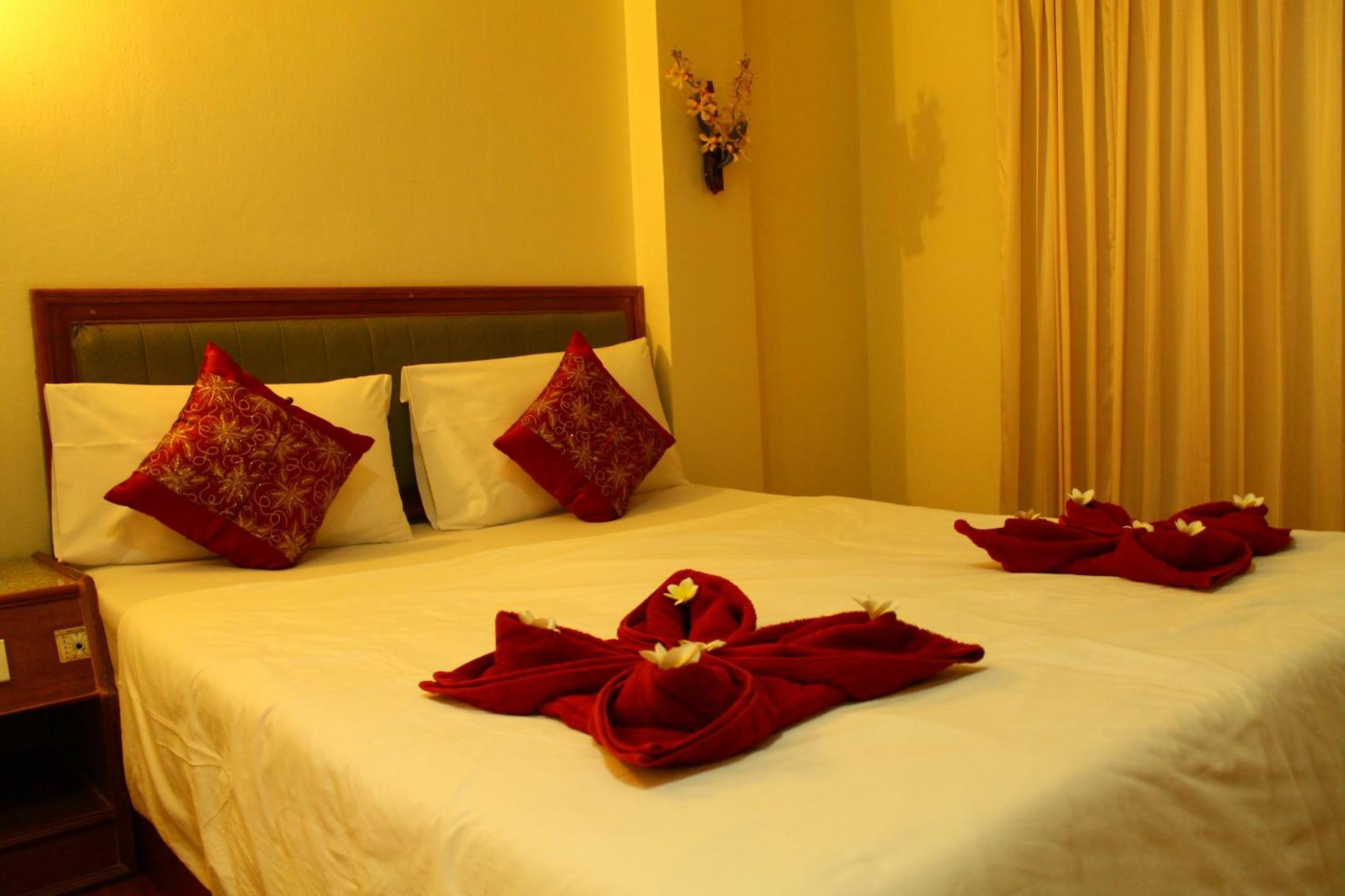 Hotel Bonny 4 Floors No Elevator 2*