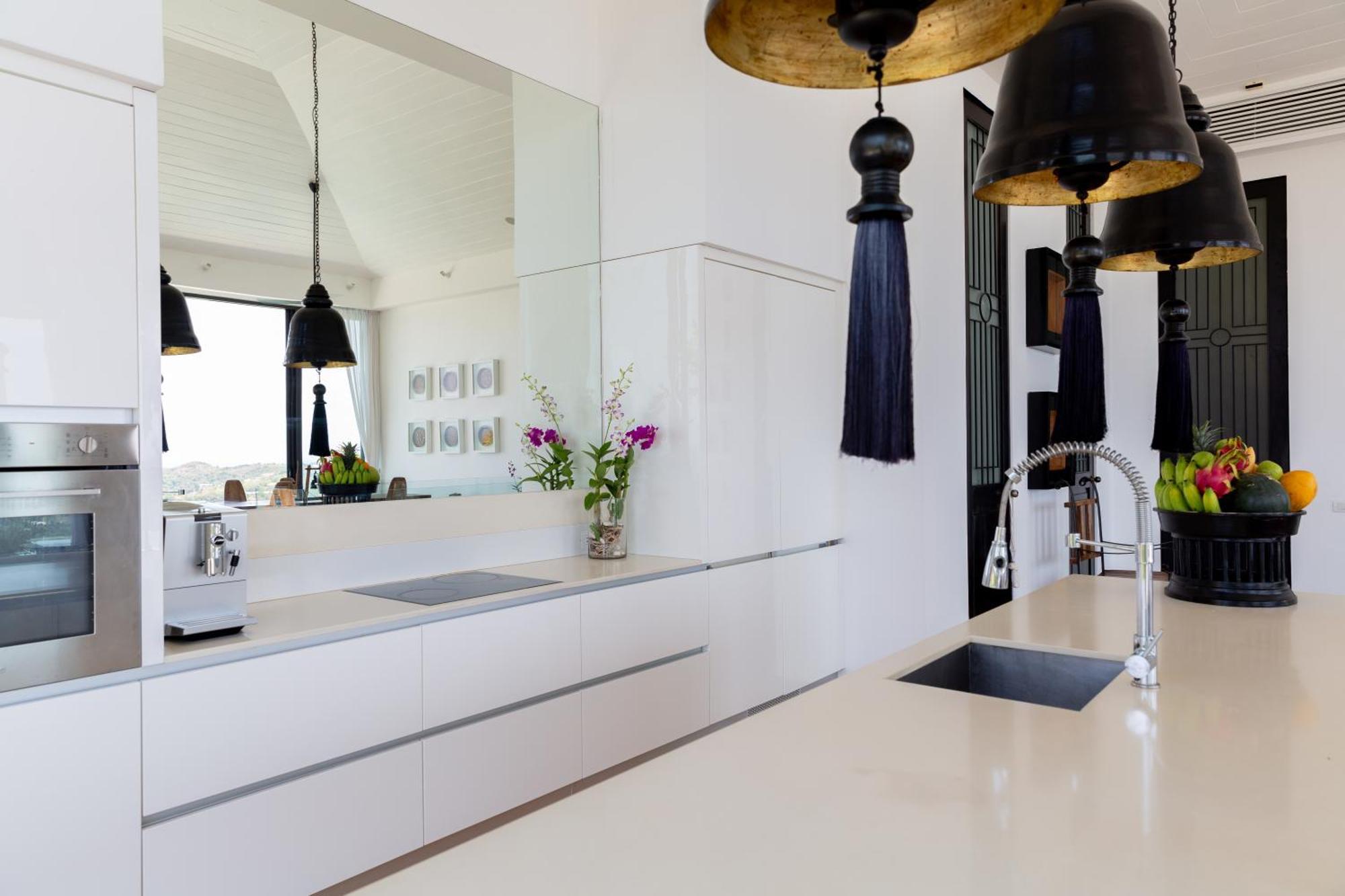 Belle - Fully Serviced Private Sea View With An Award Winning In-house Cook