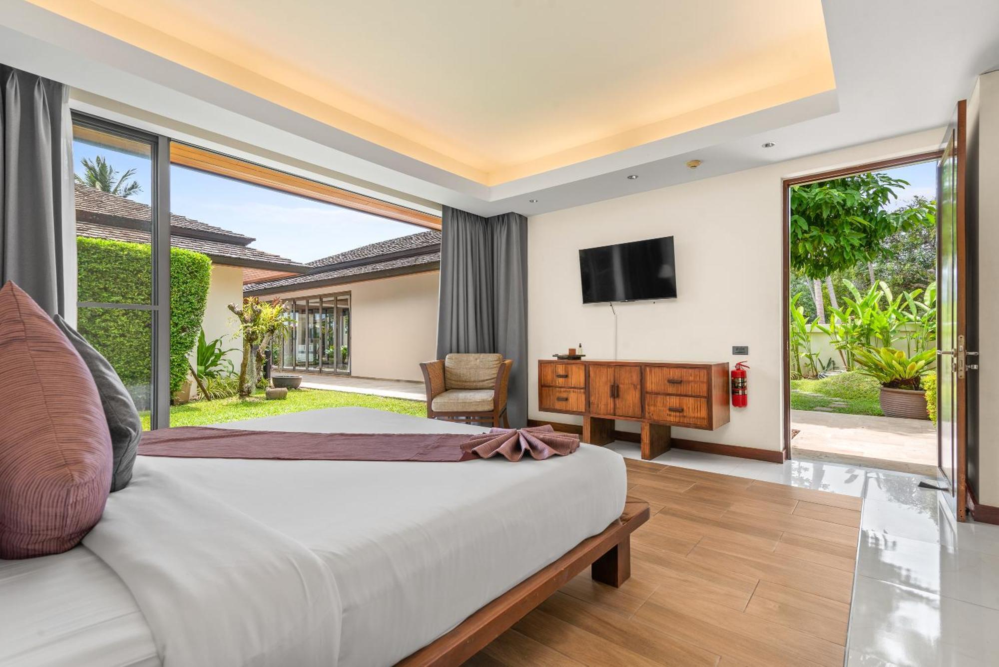 Baan Leelawadee Villa *