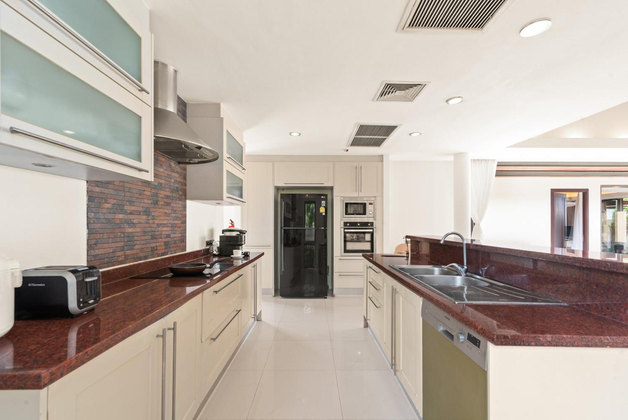 Baan Leelawadee Villa