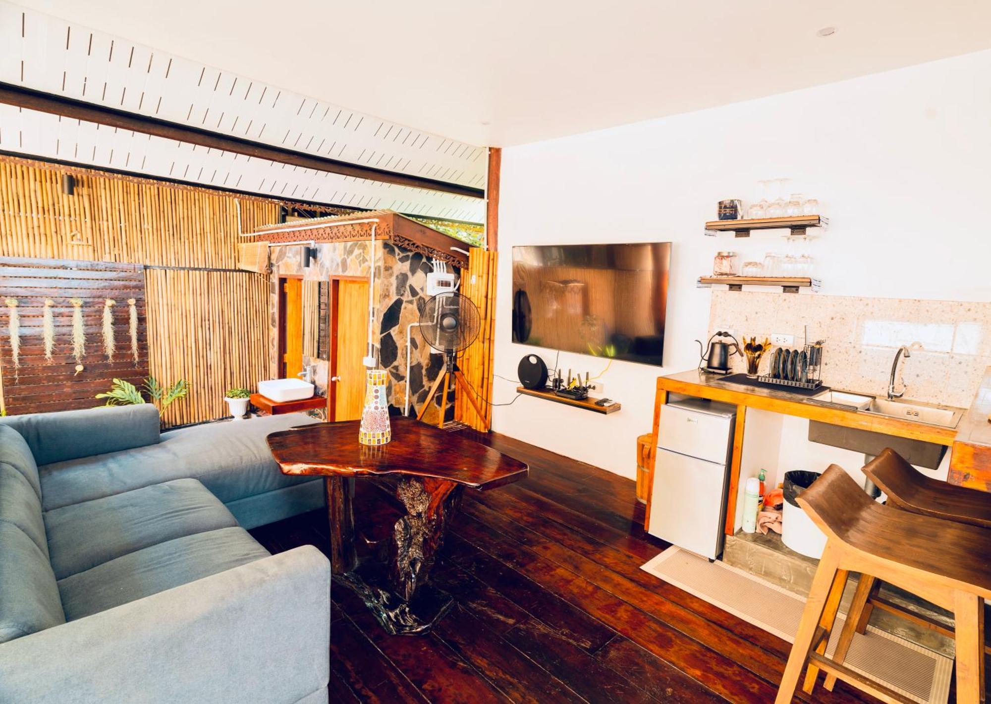 Natures Edge Beachfront Luxury Glamping Luxury tent Koh Tao