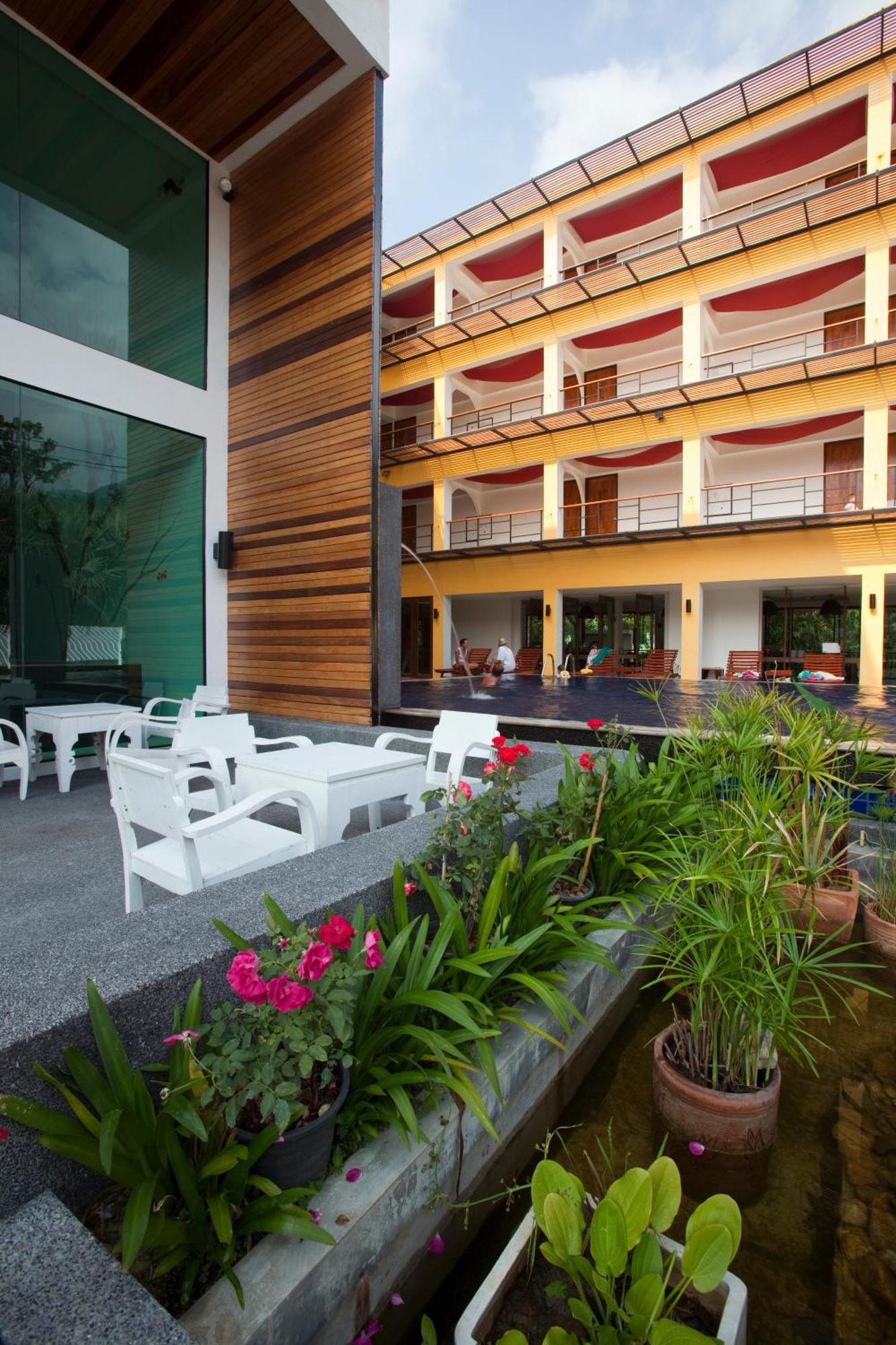 Hotel Keeree Ele