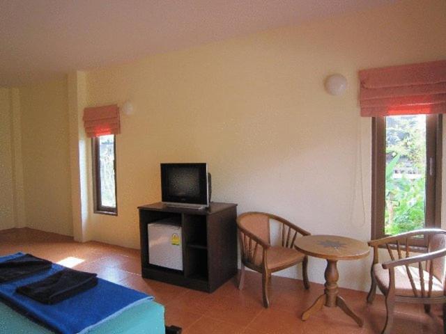 Guest house Lanta Bee Garden Sha Extra