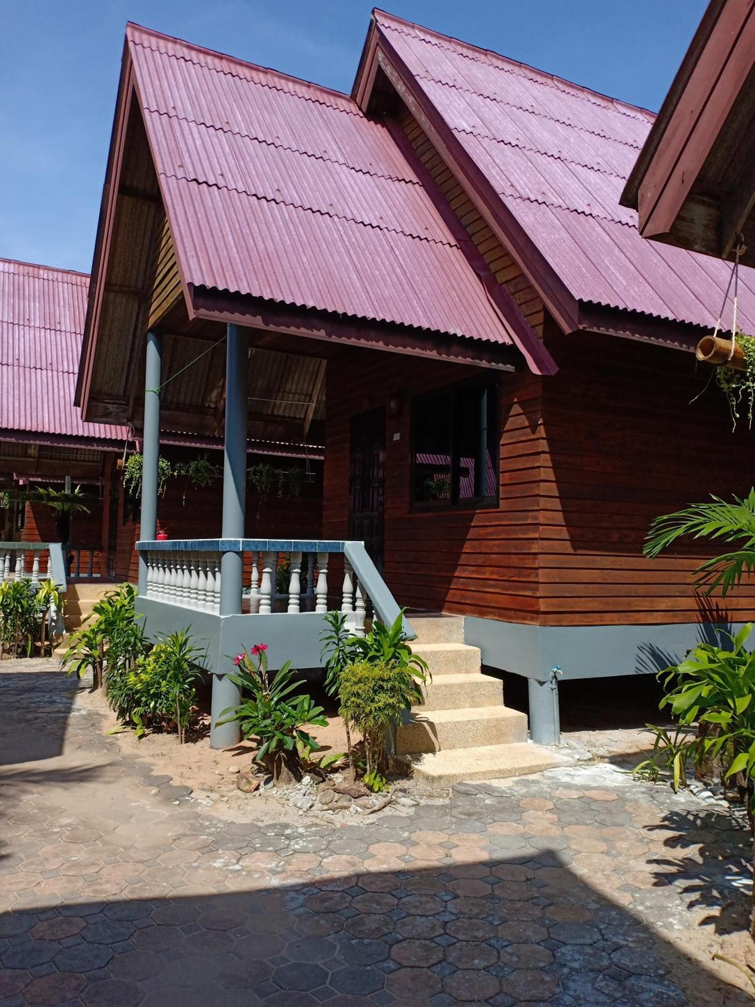 Diamond Palace - Sha 2*