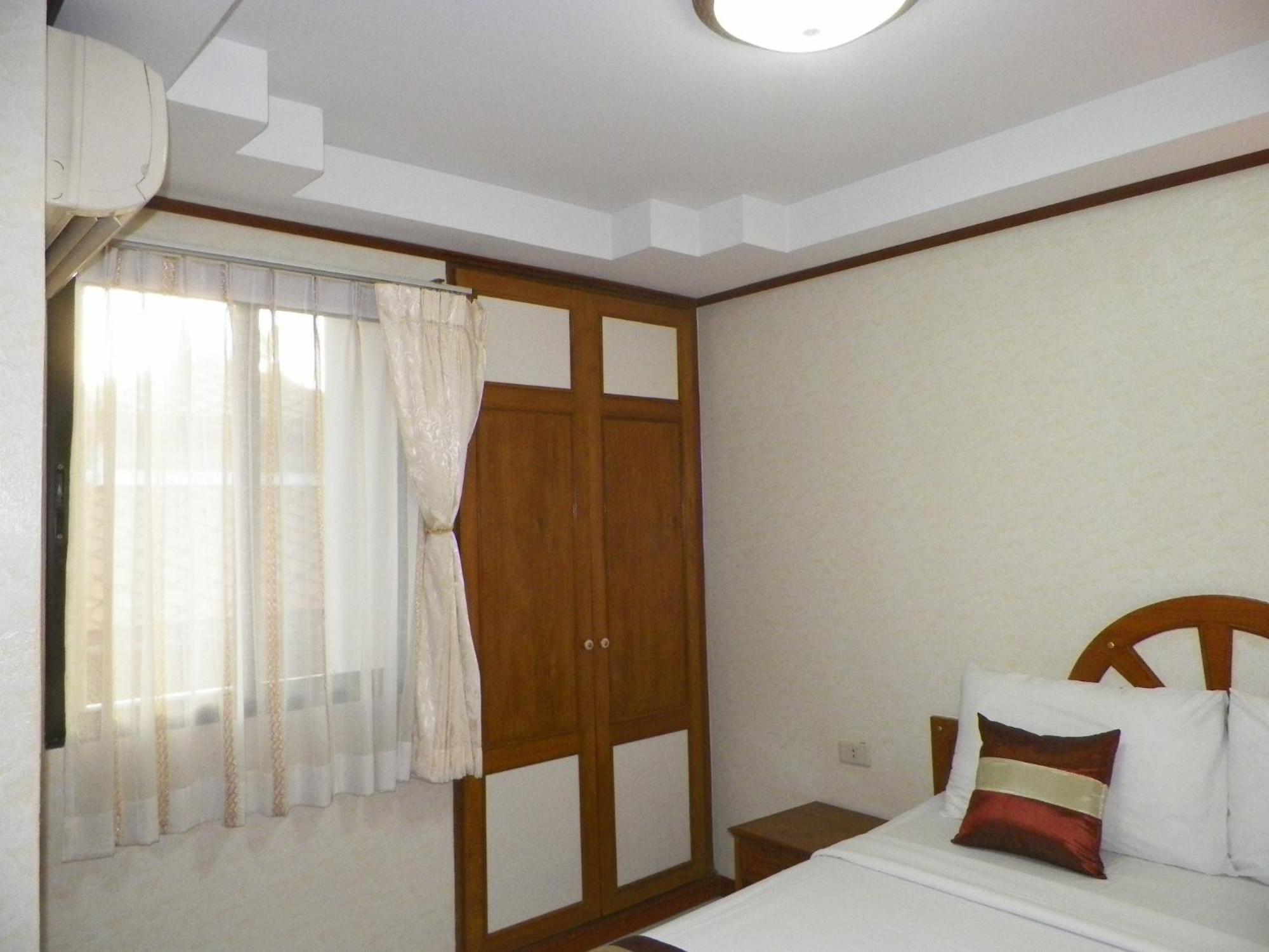 Hotel Natacha *