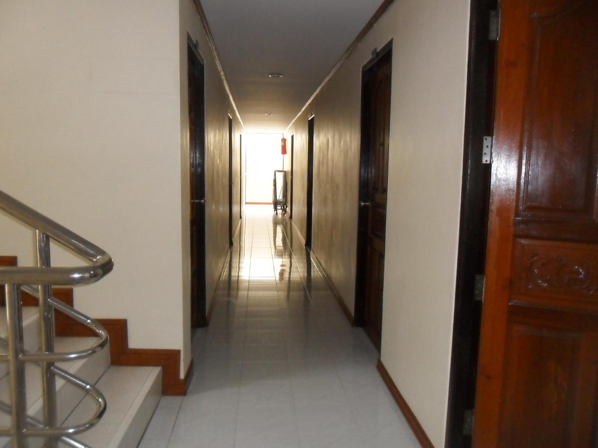 Natacha Hotel *