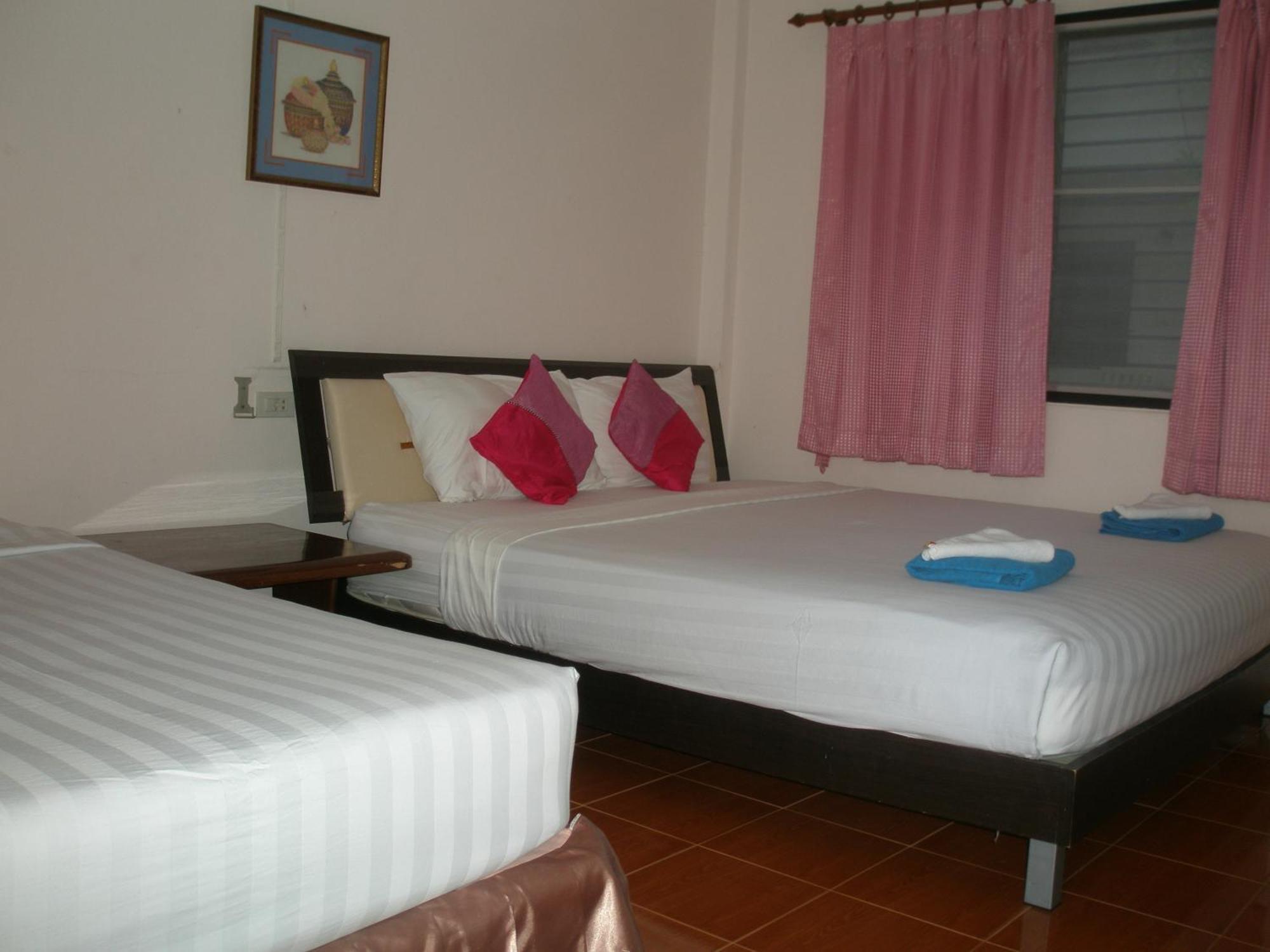 Rung Arun Resort Baan Tai