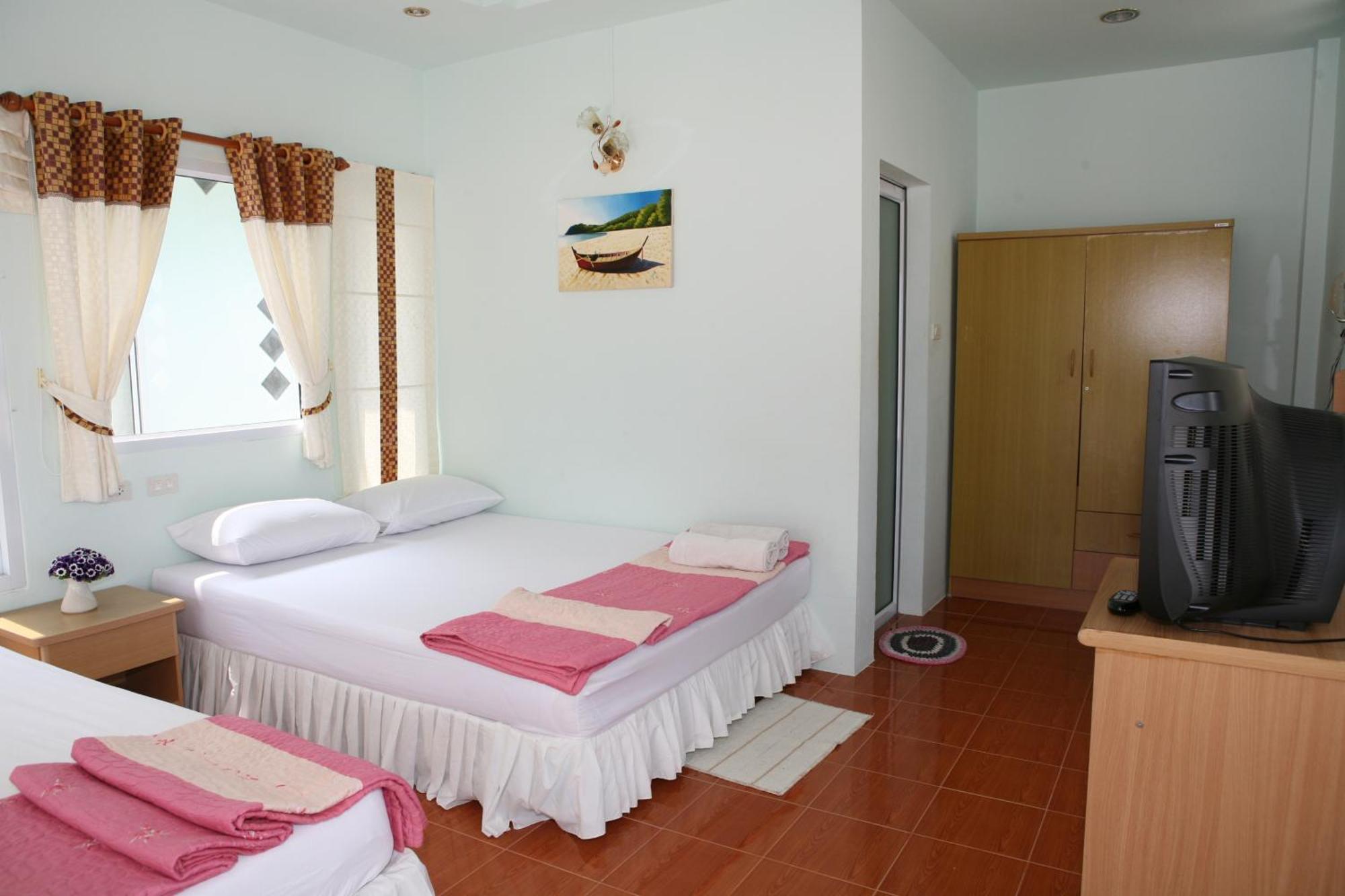 Resort Sea 2*