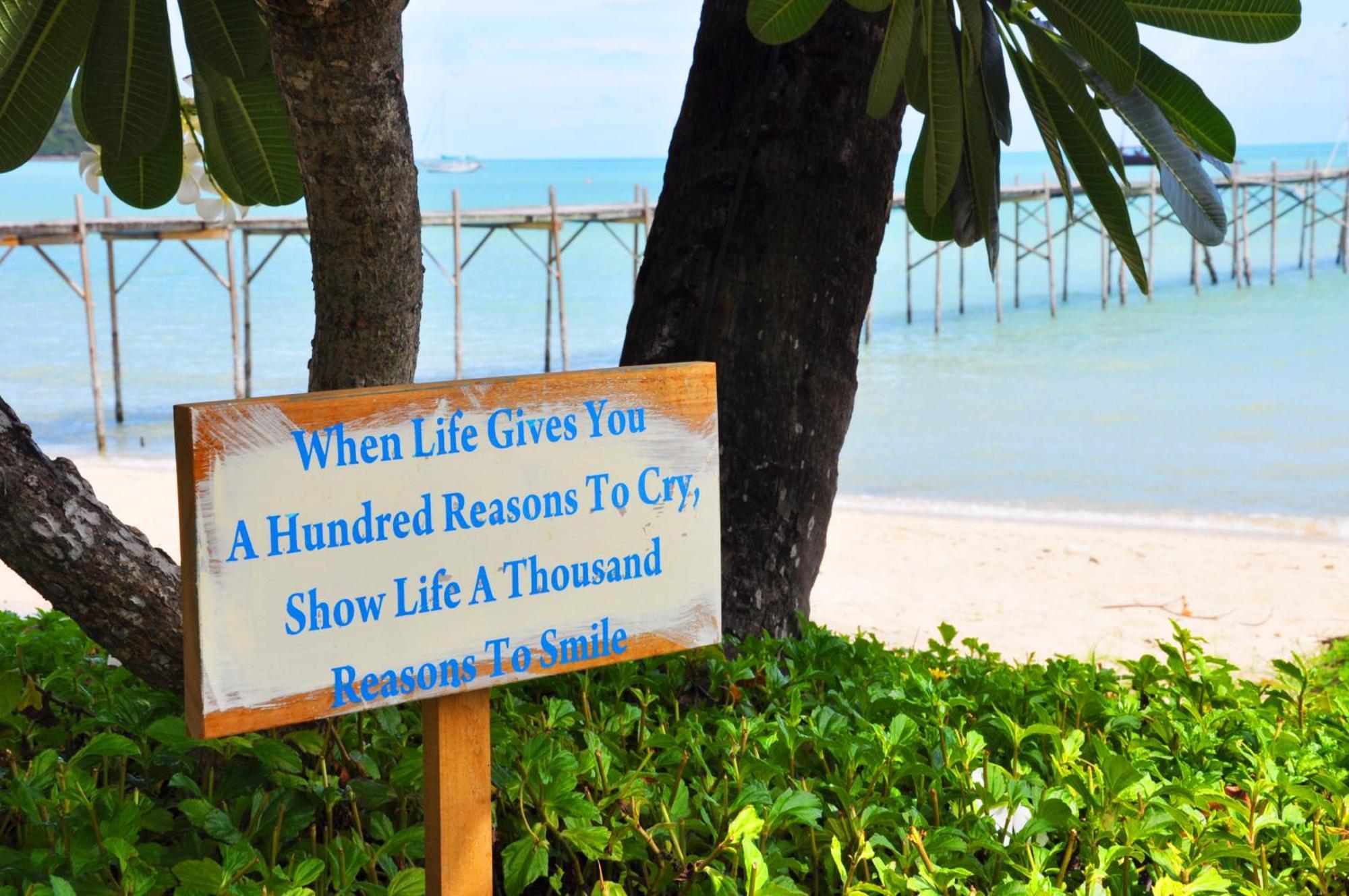 Hotel Samui Pier Front & 3*