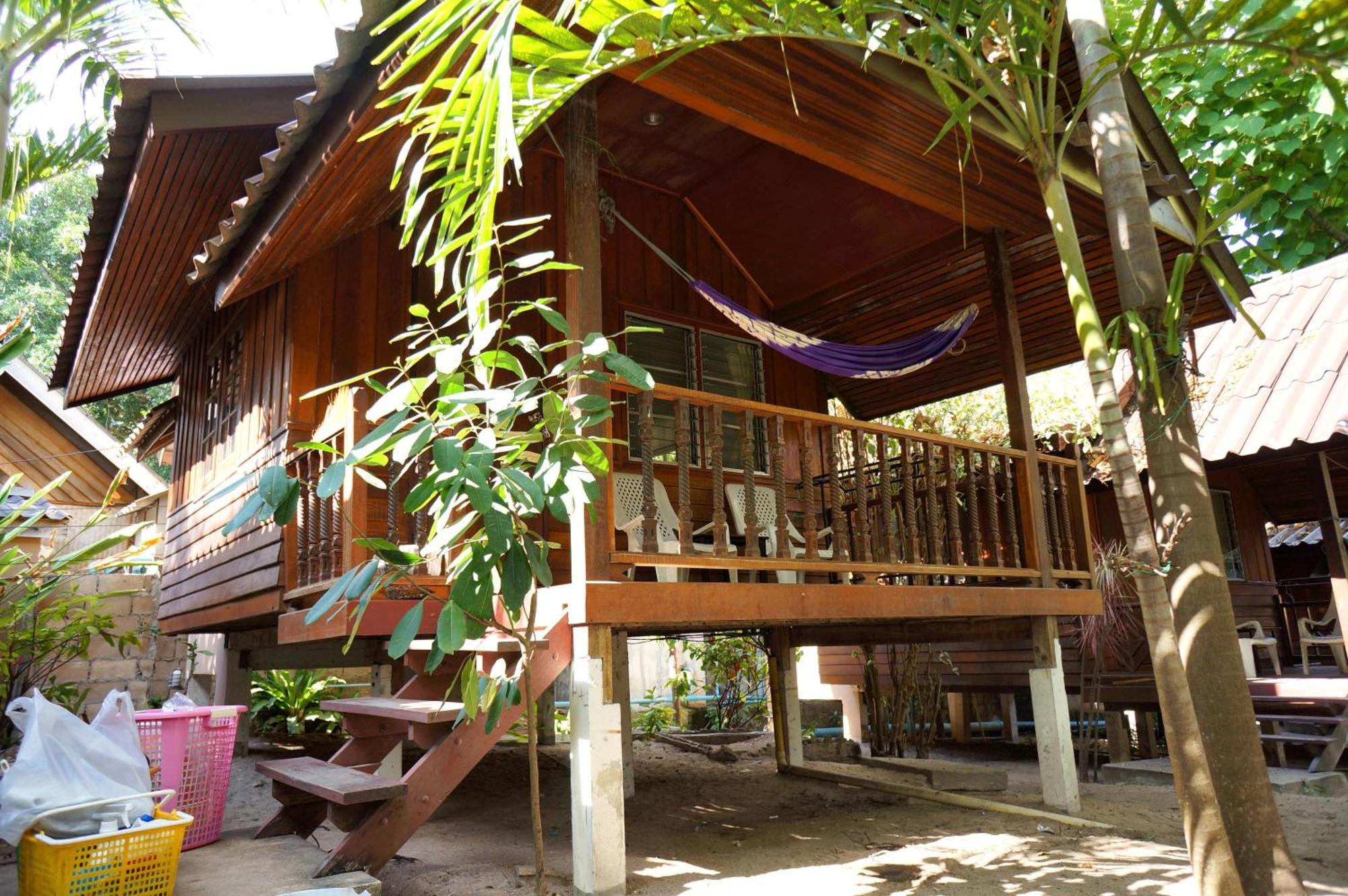 Silver Sands - 3*