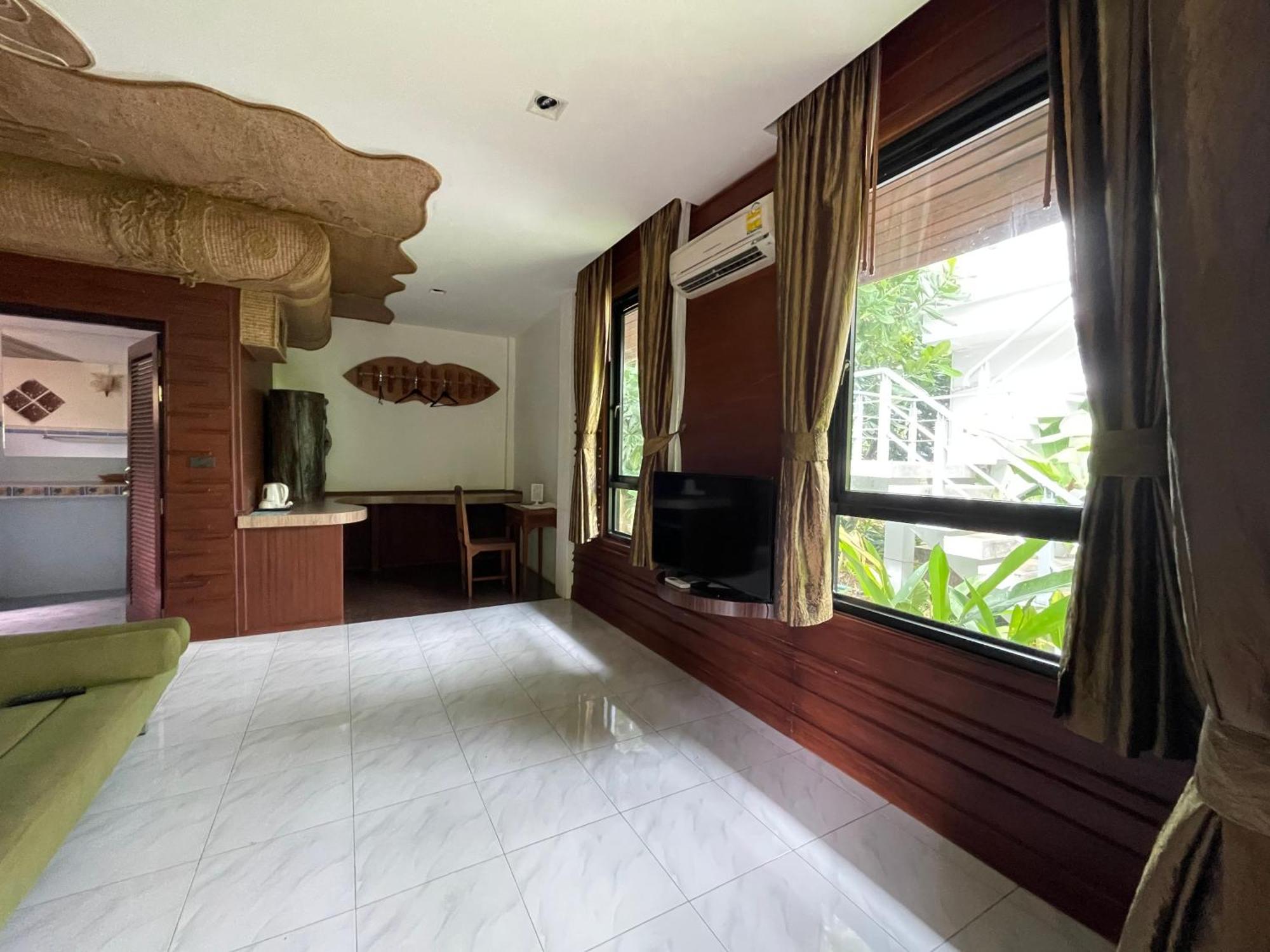 Ac 2 2* Koh Tao