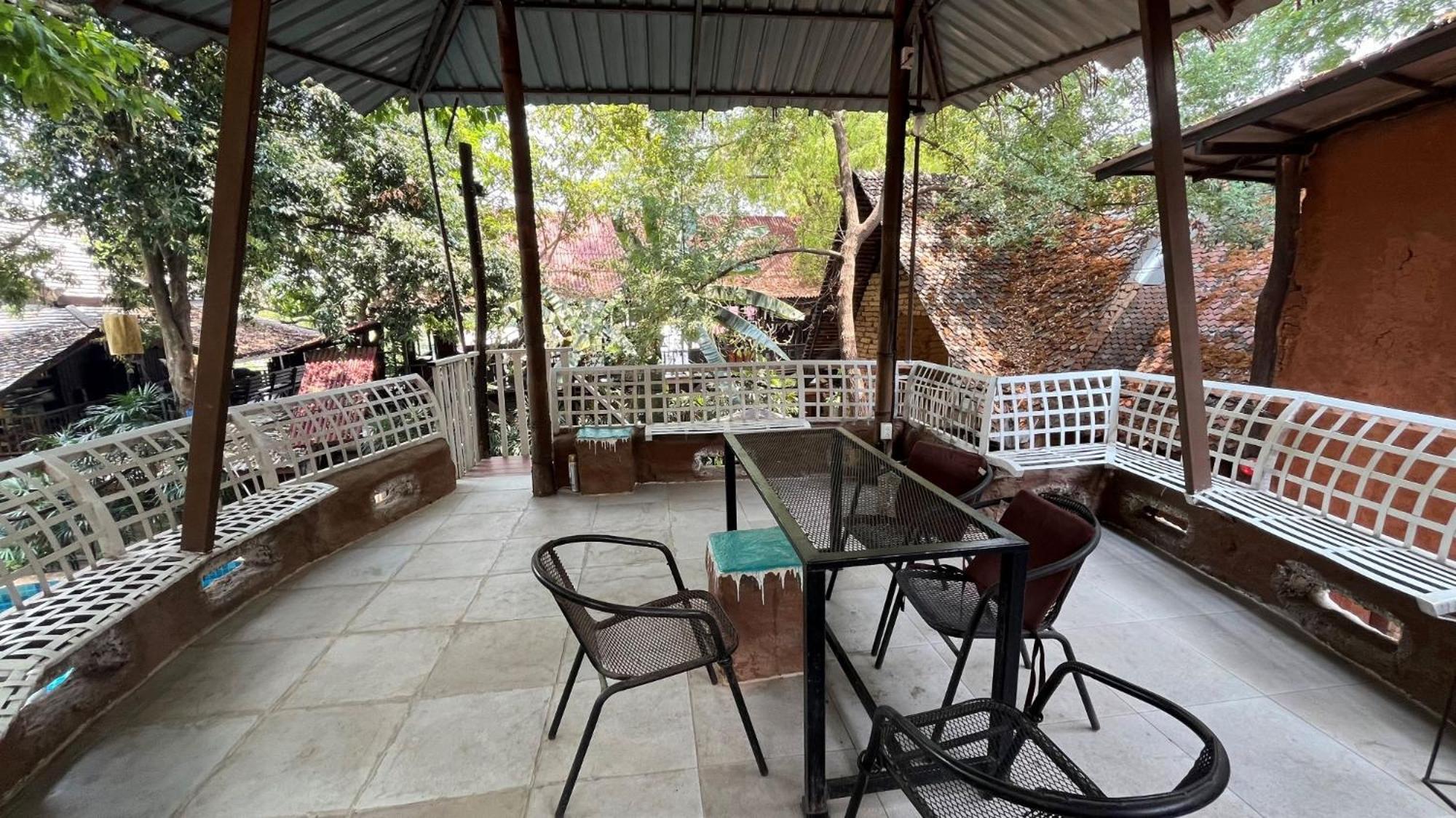 Hern Lhin Natural Hotel 4*