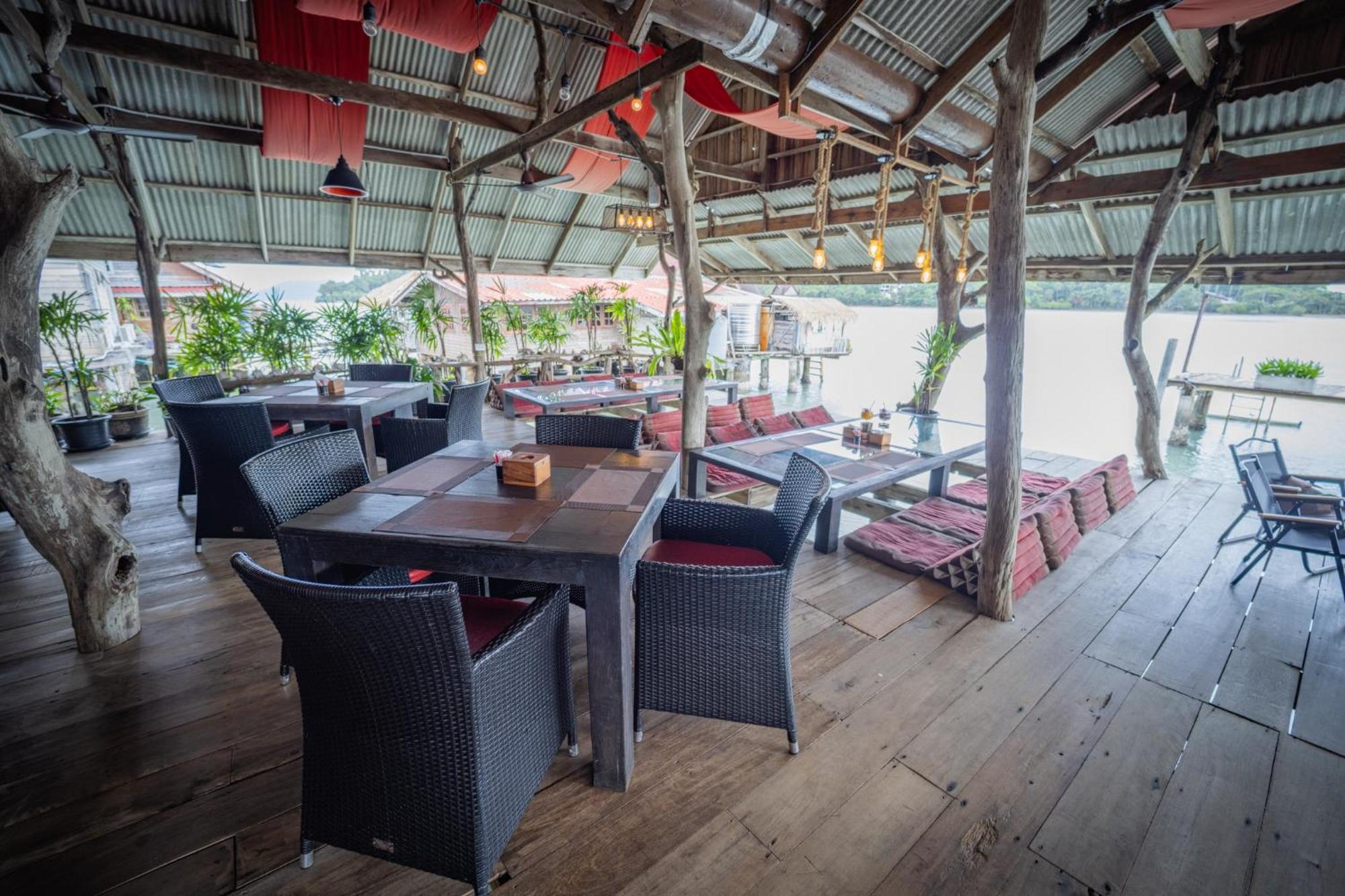 Jerpordee Koh Chang