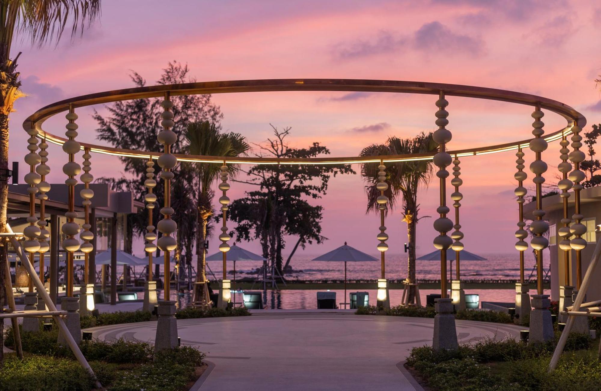 The Little Shore By Katathani Hotel 5*