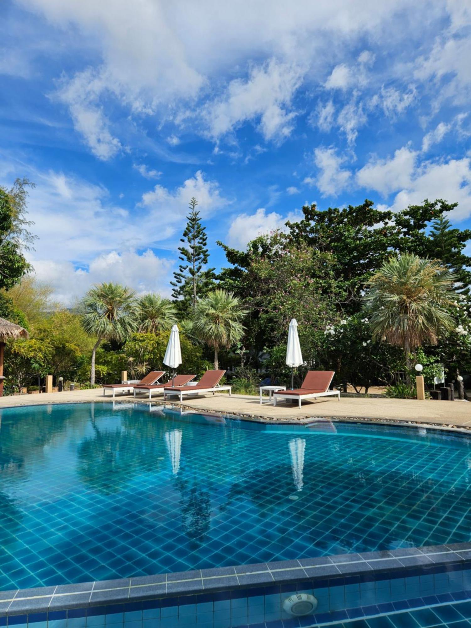 Phangan Utopia 3*
