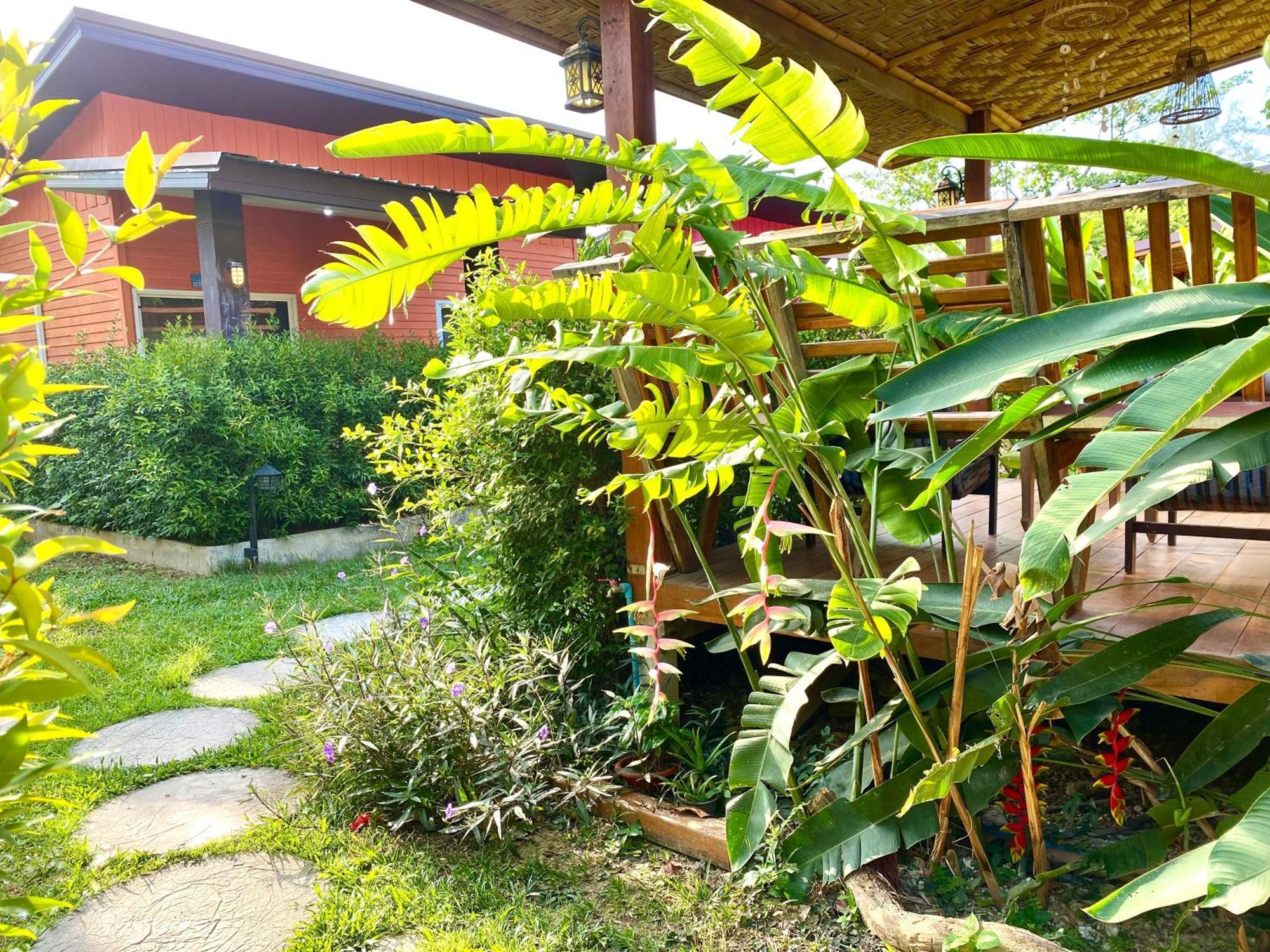 Hotel Coconut Lanta @klong Dow *