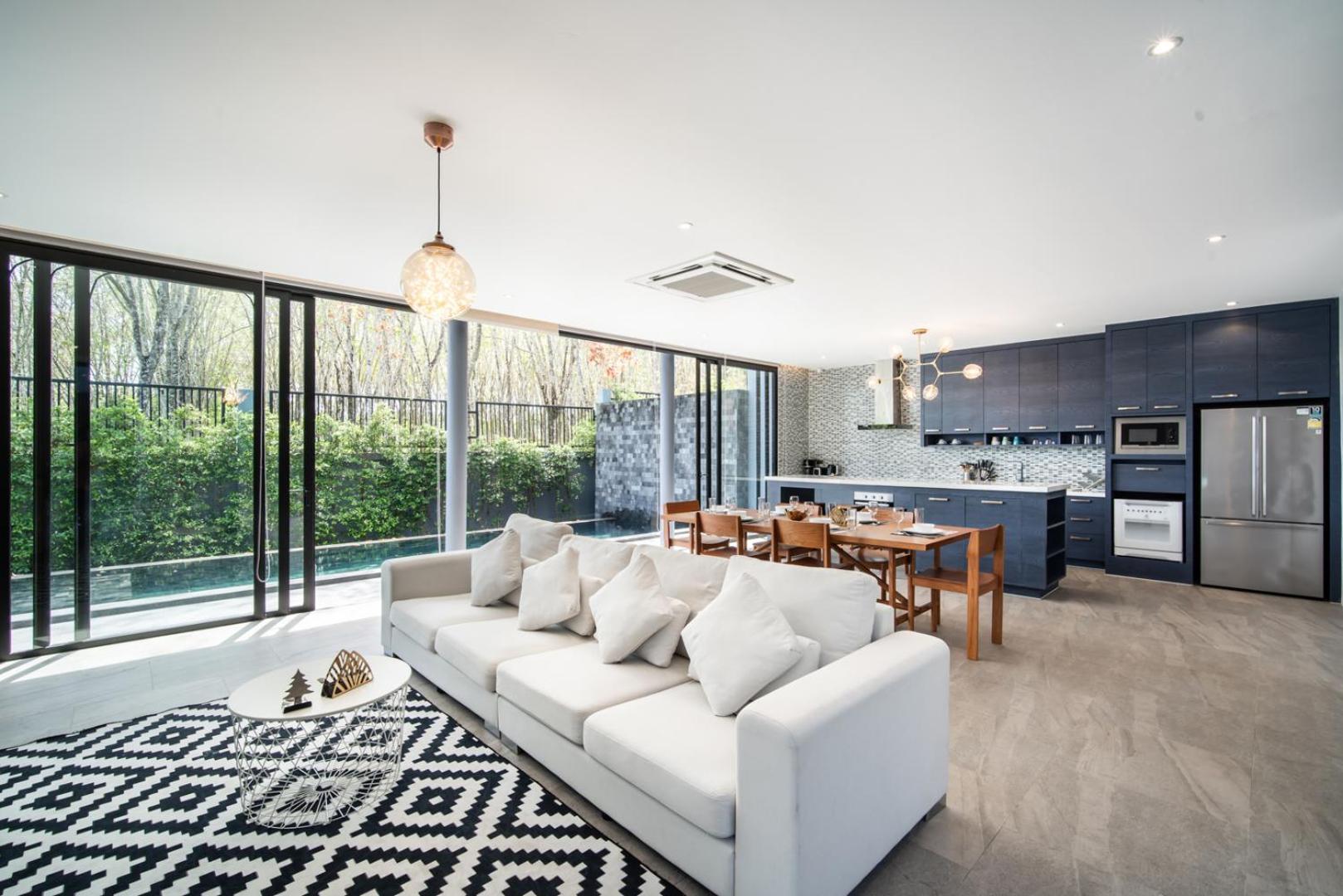 Villa Super High Ceiling Luxury 3 Bedrooms Pool Phuket