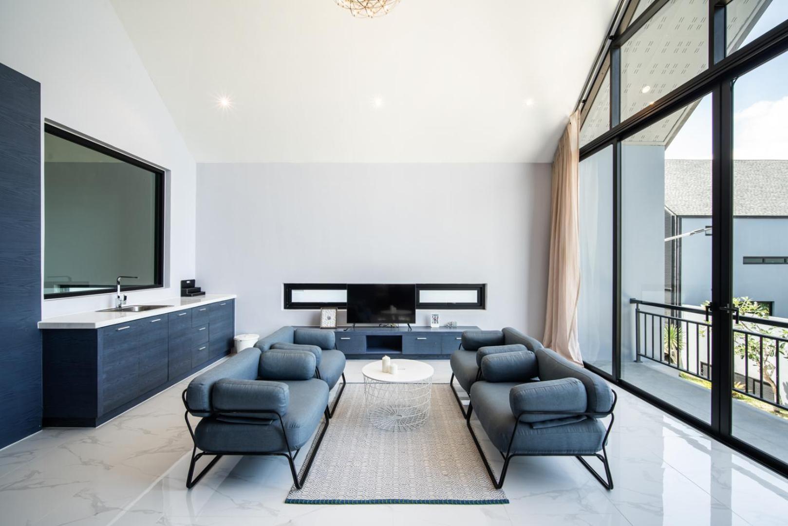 Super High Ceiling Luxury 3 Bedrooms Pool * Phuket