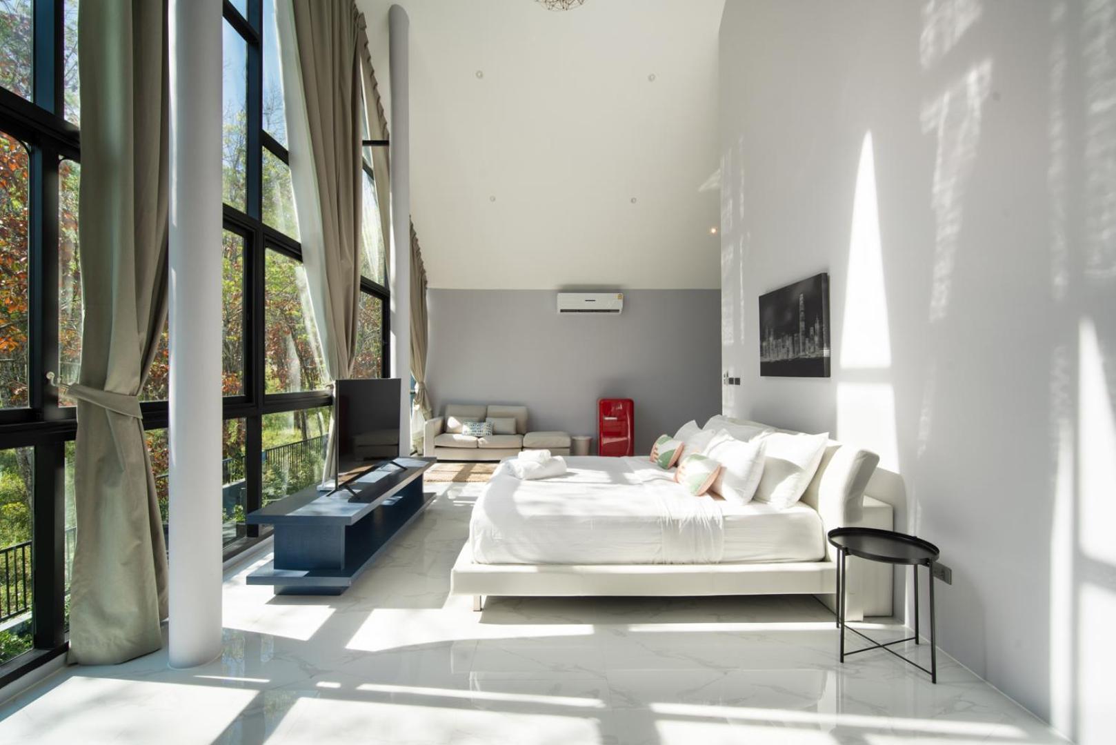 Villa Super High Ceiling Luxury 3 Bedrooms Pool *