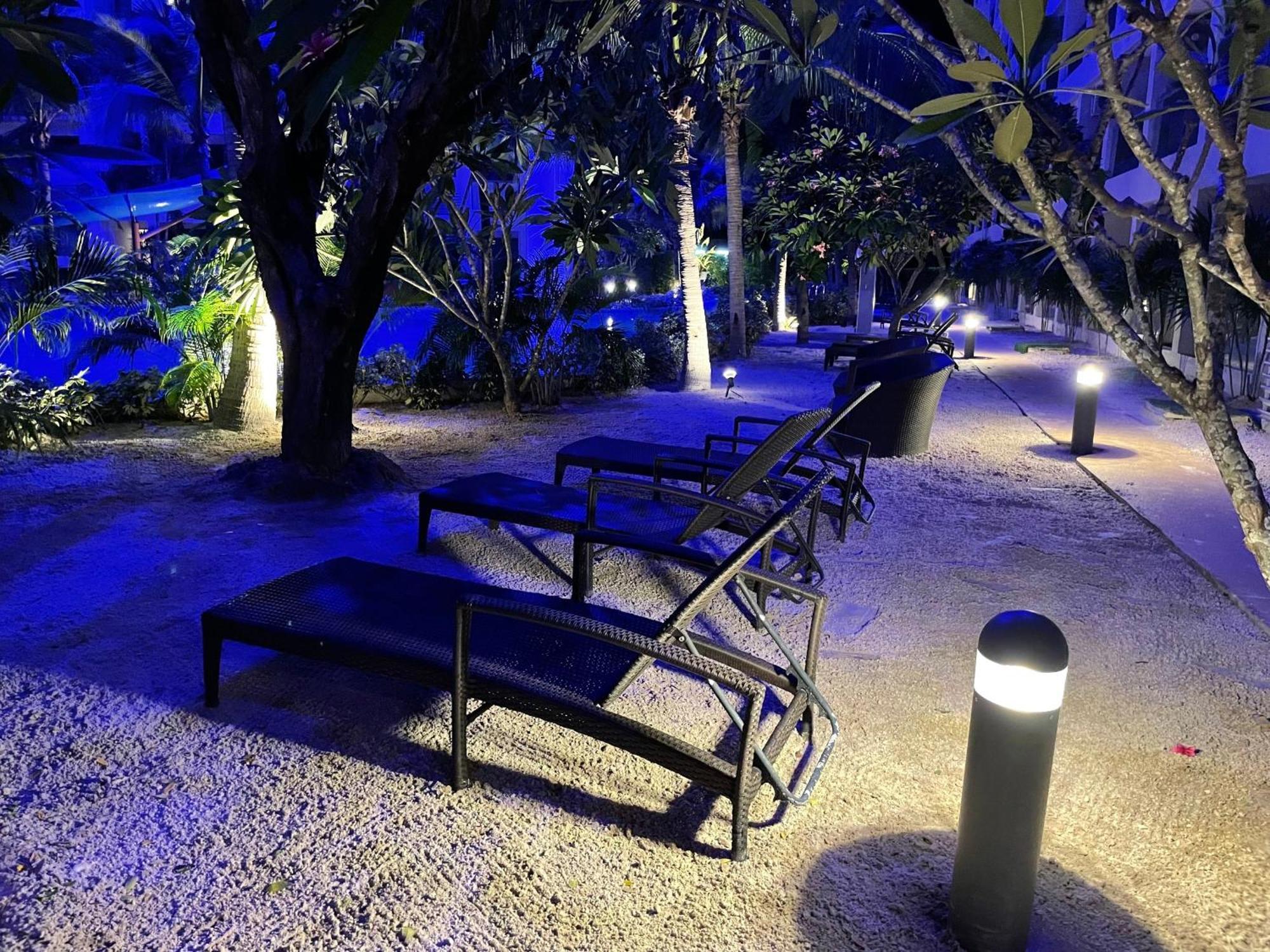 Laguna 3 The Maldives Pattaya Pool Access ลากูน่า บีช รีสอร์ต 3 พัทยา Jomtien Beach