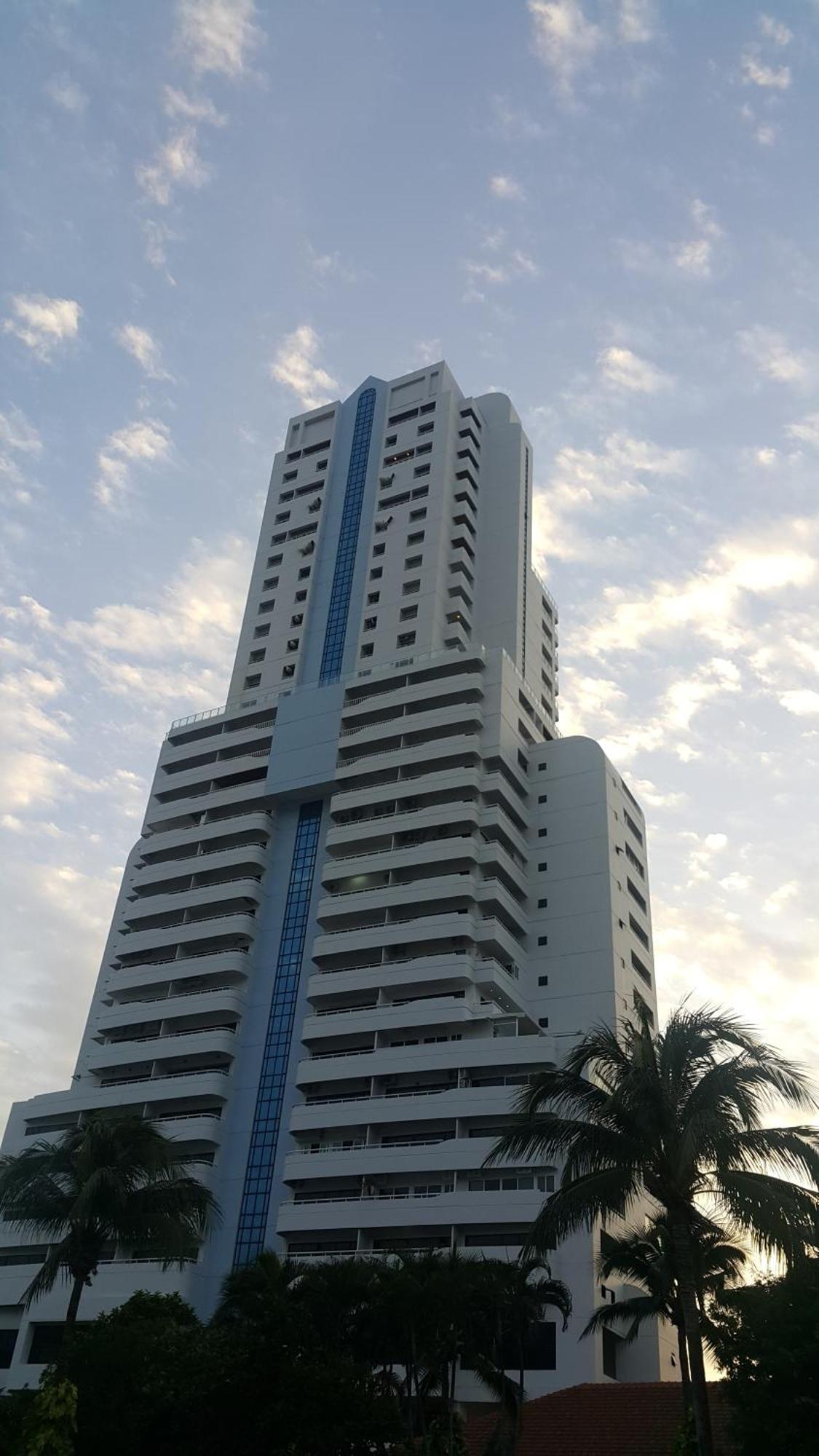 Tower Seaview 3 Bedrooms Pta 2025 Apartamento