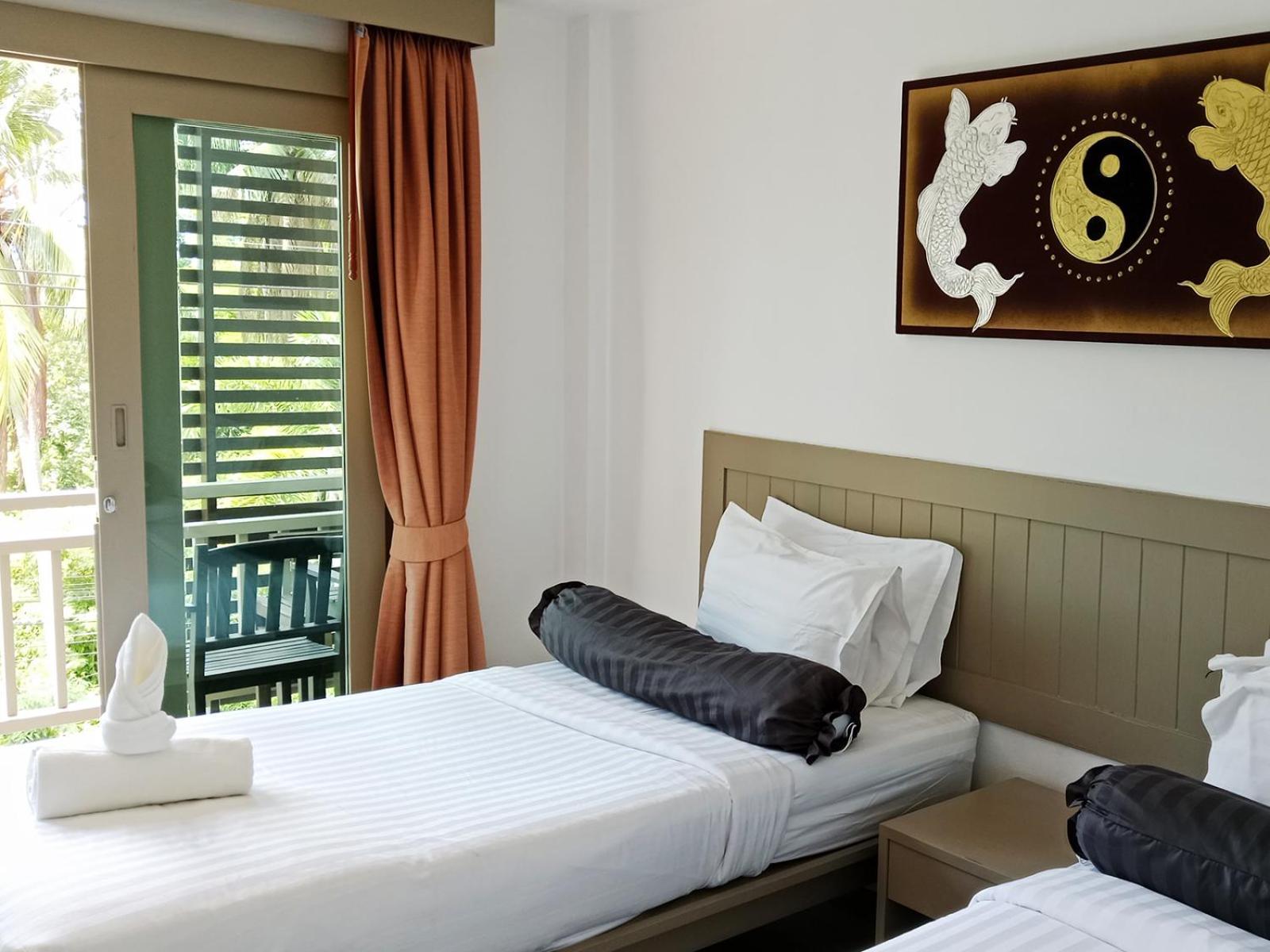 Ampha Place Mae Nam