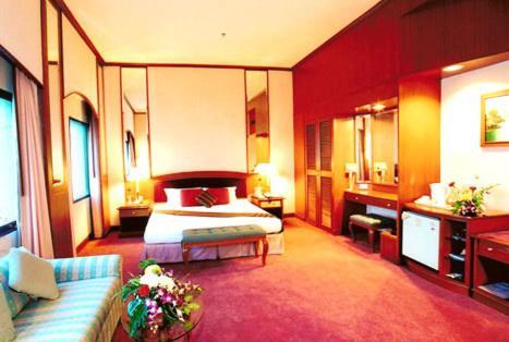 Hotel The Regency Hatyai