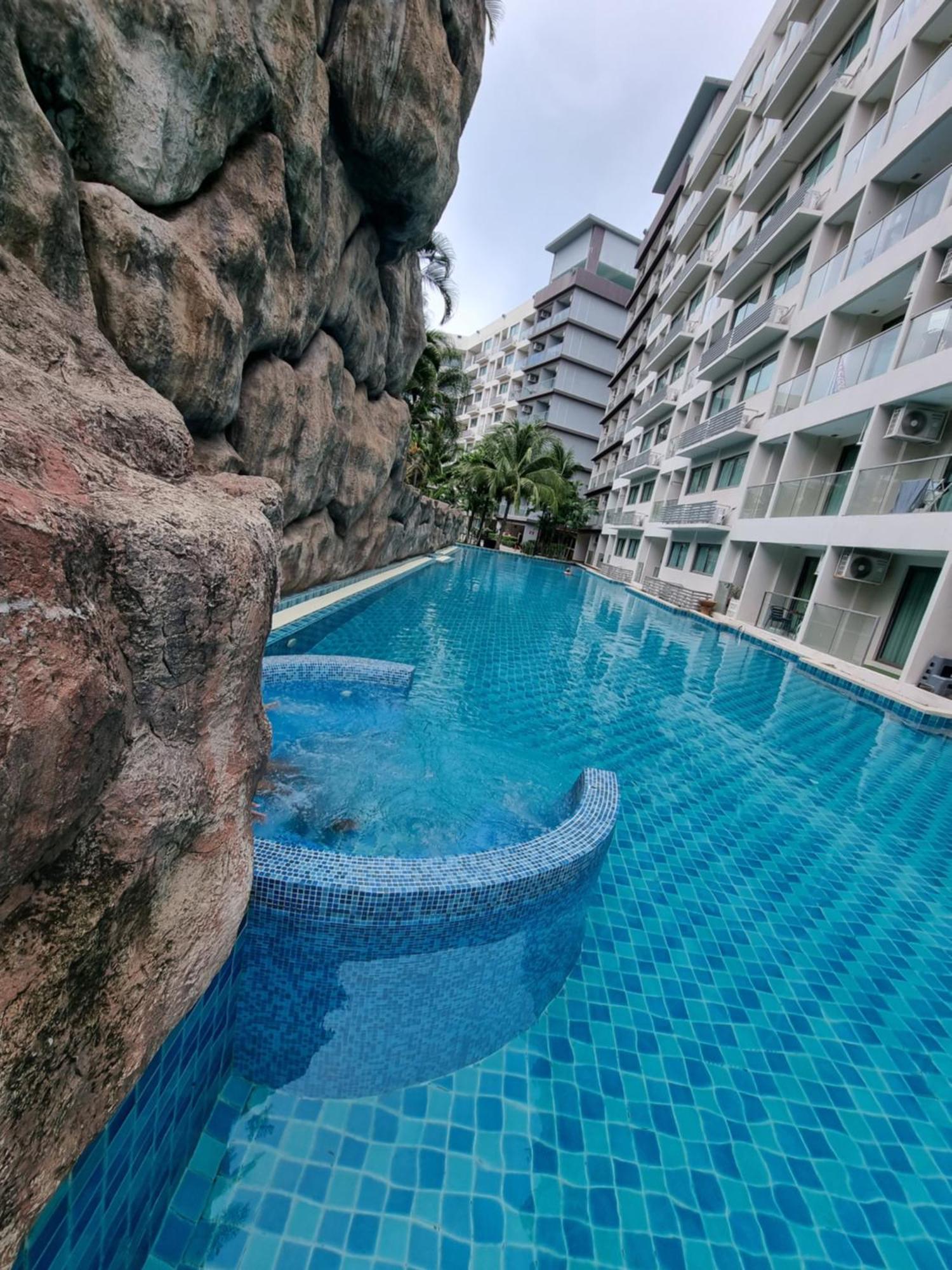 Apartment Laguna 3 The Maldives Pattaya Pool Access ลากูน่า บีช รีสอร์ต 3 พัทยา