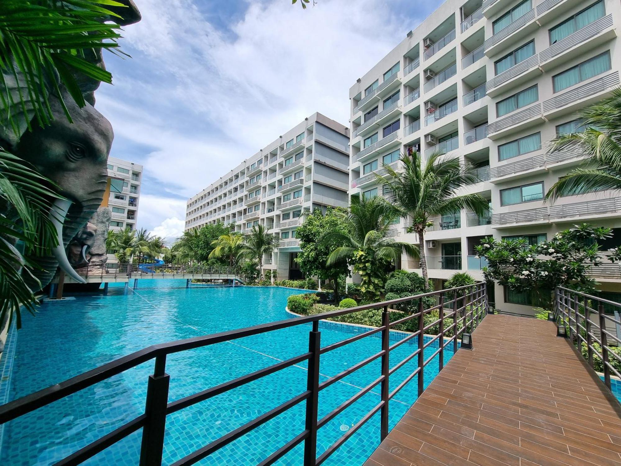 Laguna 3 The Maldives Pattaya Pool Access ลากูน่า บีช รีสอร์ต 3 พัทยา Apartment *