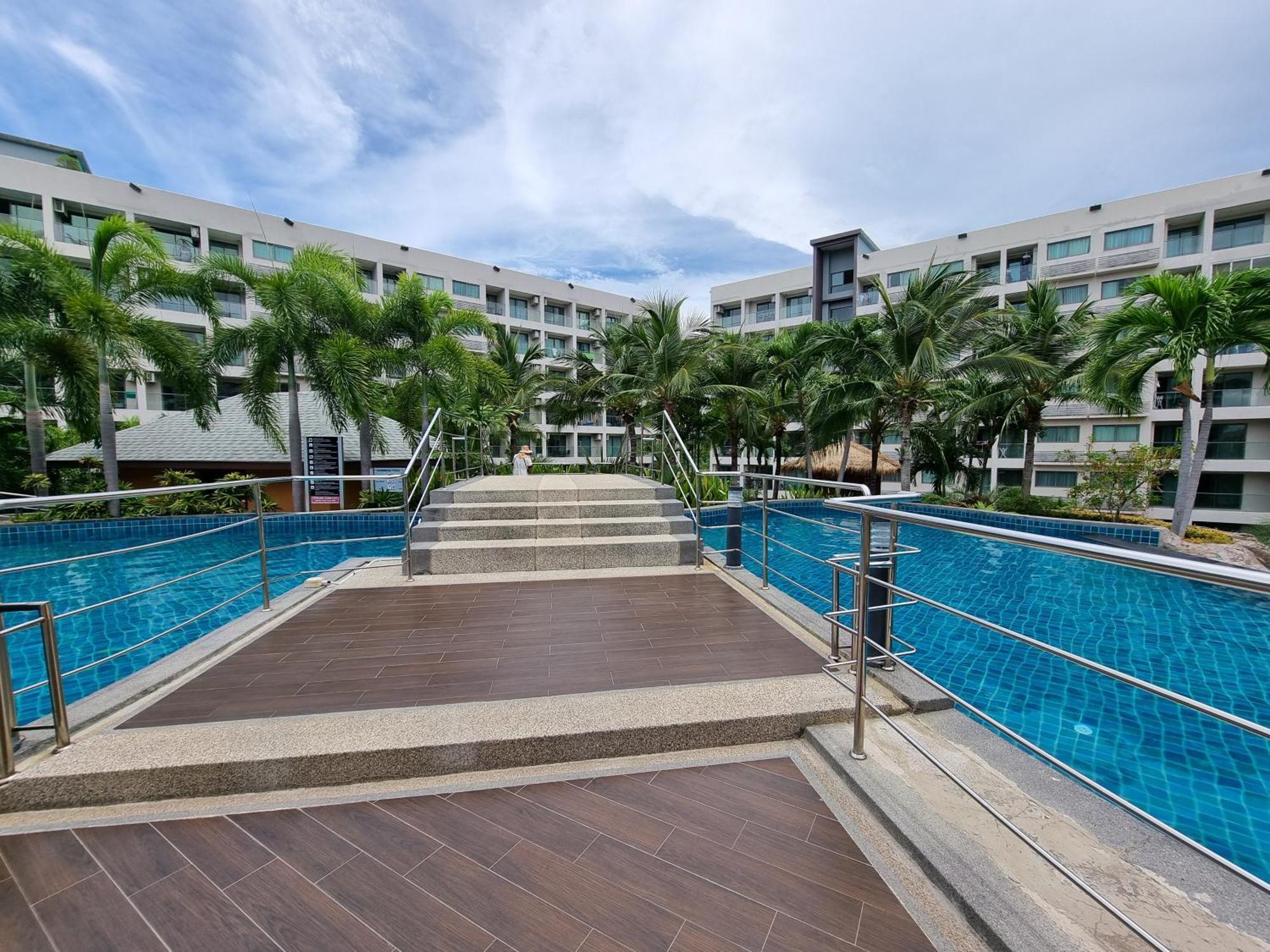 Laguna 3 The Maldives Pattaya Pool Access ลากูน่า บีช รีสอร์ต 3 พัทยา Apartment *