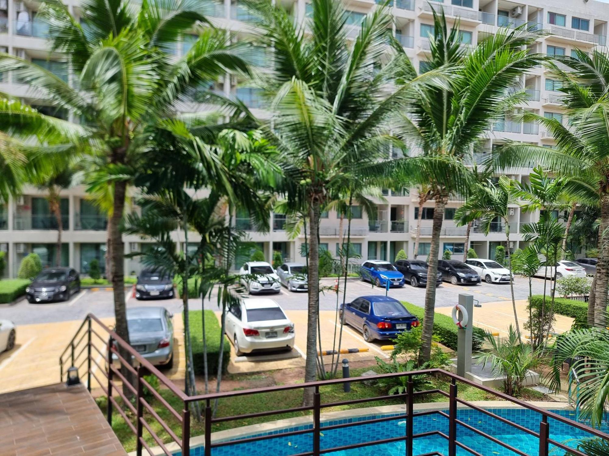 Laguna 3 The Maldives Pattaya Pool Access ลากูน่า บีช รีสอร์ต 3 พัทยา Apartment Jomtien Beach