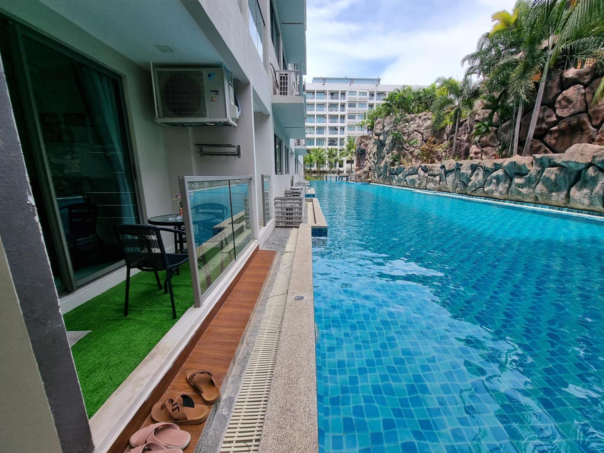 Apartment Laguna 3 The Maldives Pattaya Pool Access ลากูน่า บีช รีสอร์ต 3 พัทยา