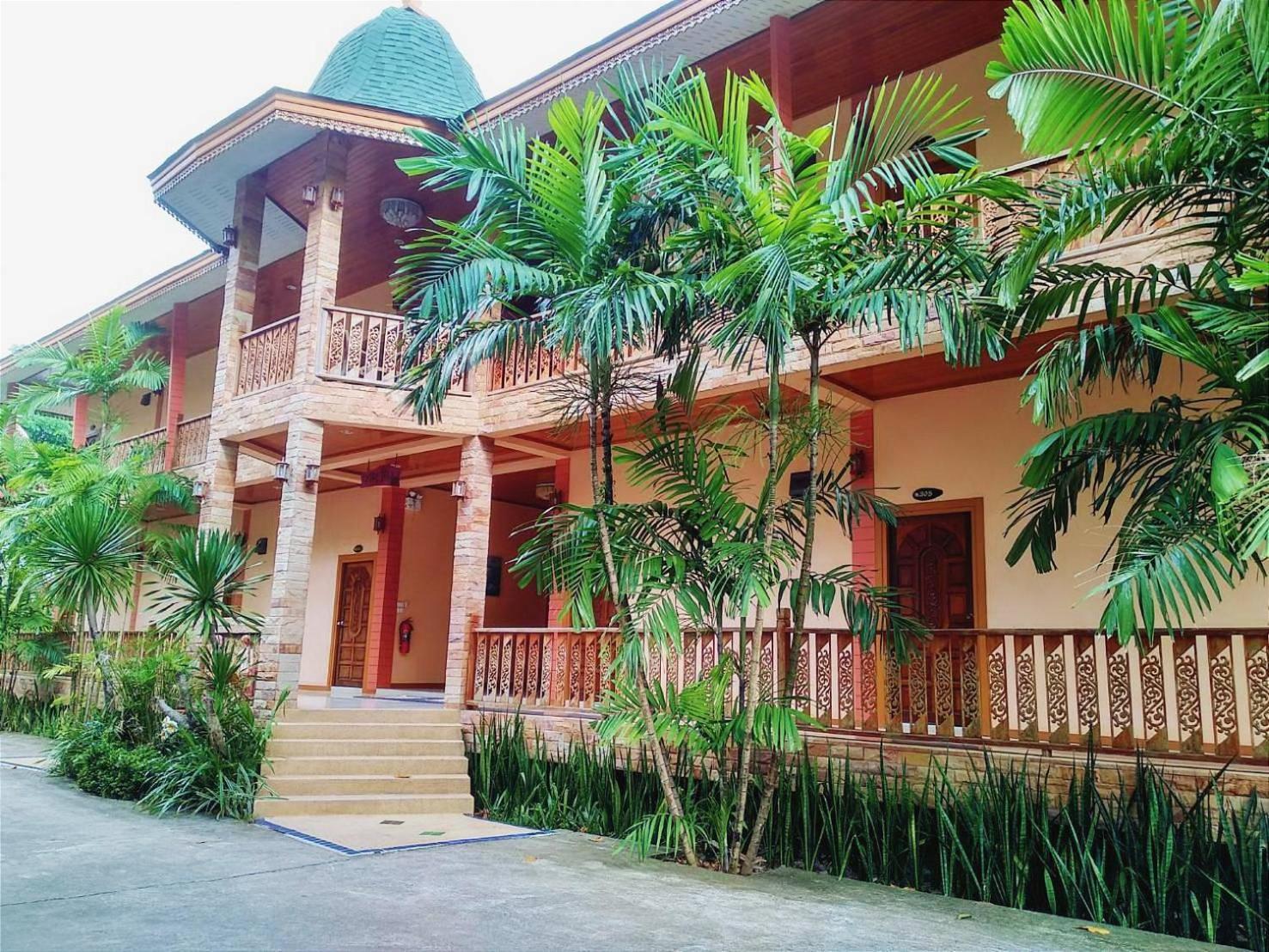 Coconut Resort,