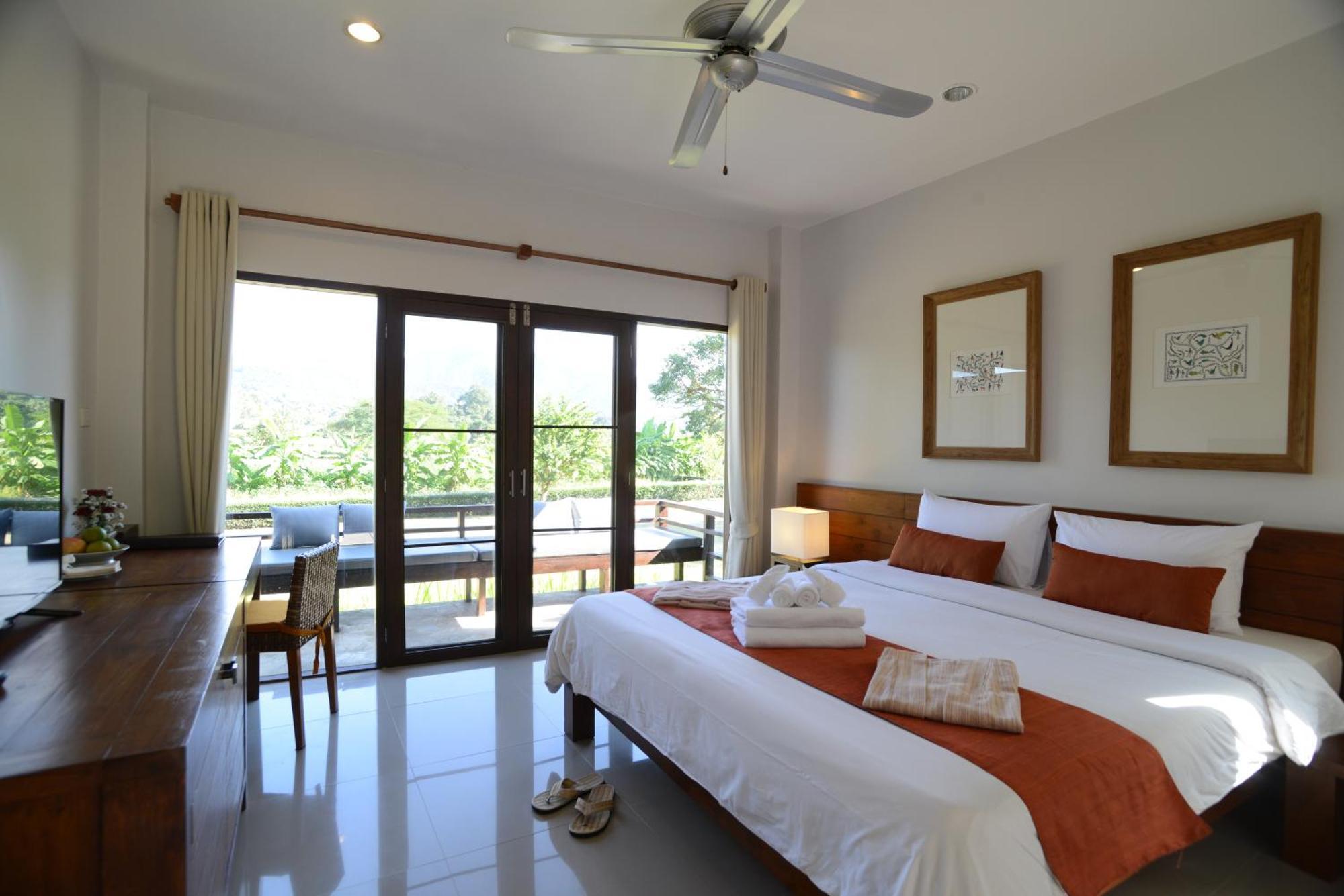 Yoma Hotel, 4* Pai