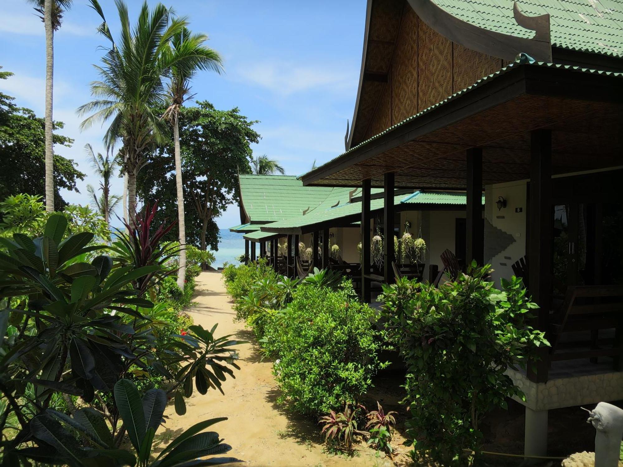 Seaflower Resort 3*