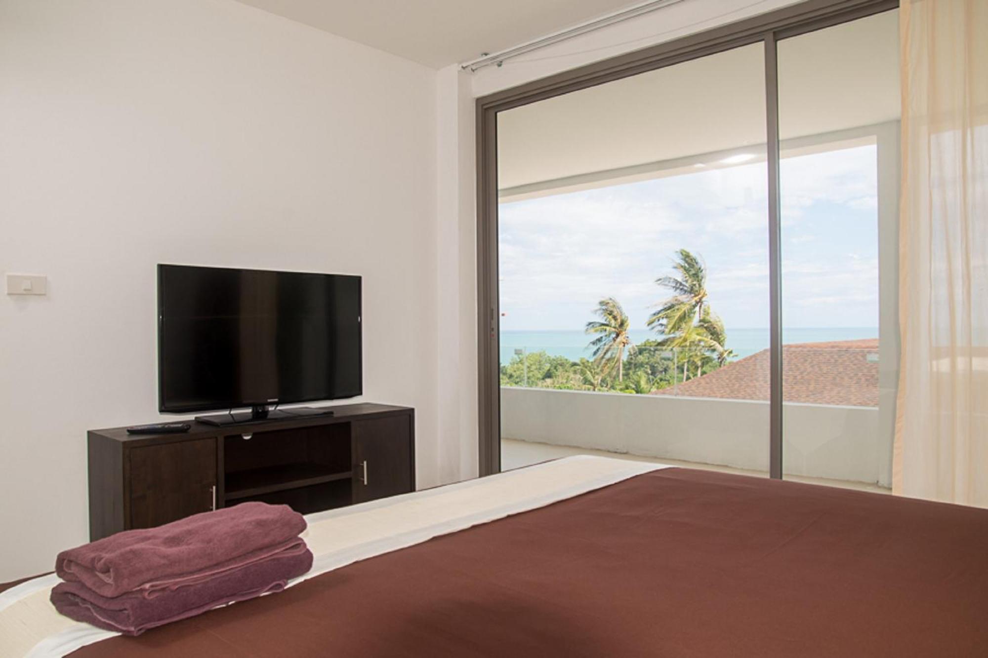 Tropical Sea View Aparthotel 4*