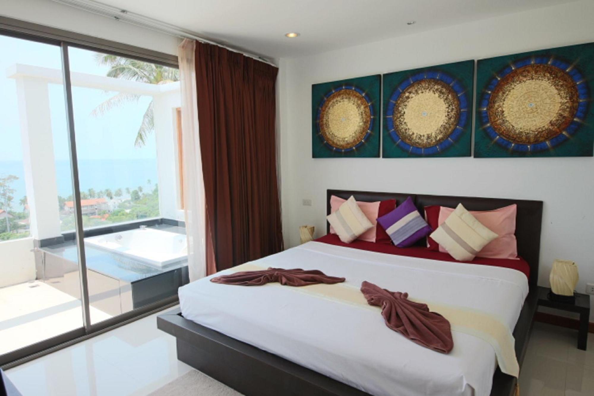 Tropical Sea View Aparthotel
