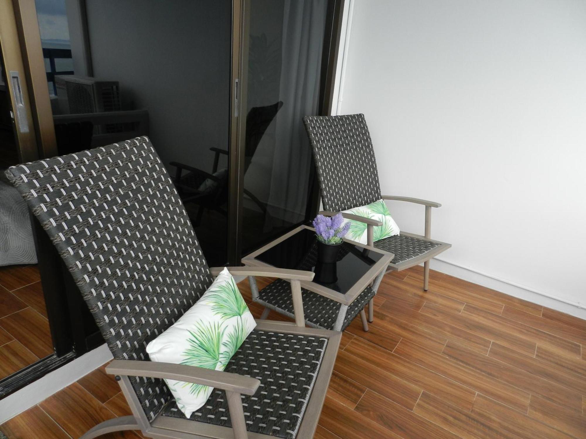 Jomtien Plaza Condotel Apartment *
