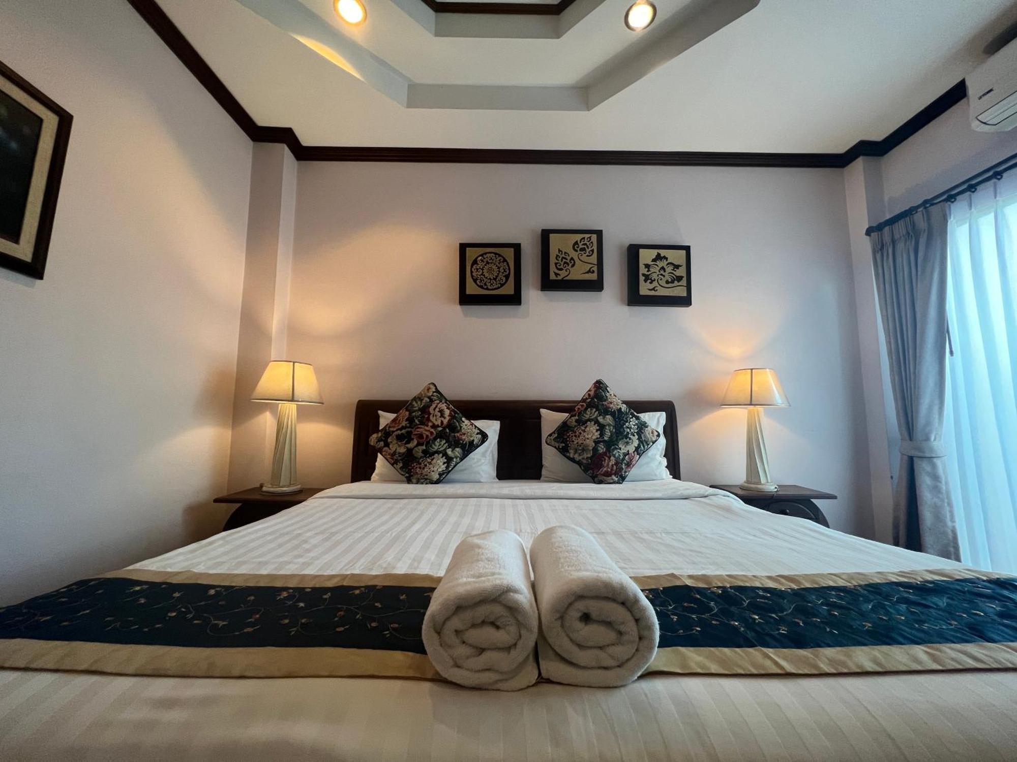 Hotel Pha Thai House 2*