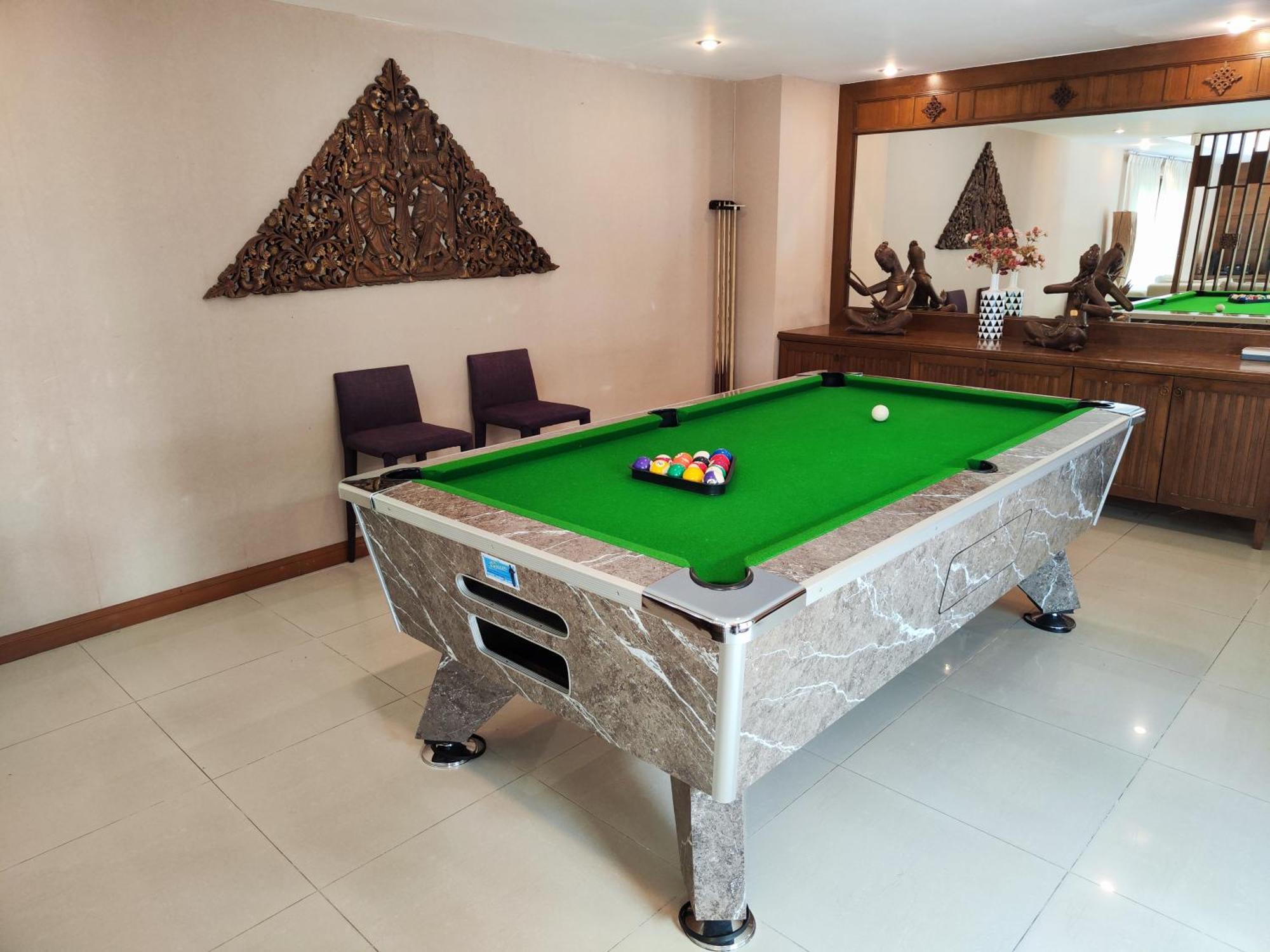 Villa Tropicana Pool
