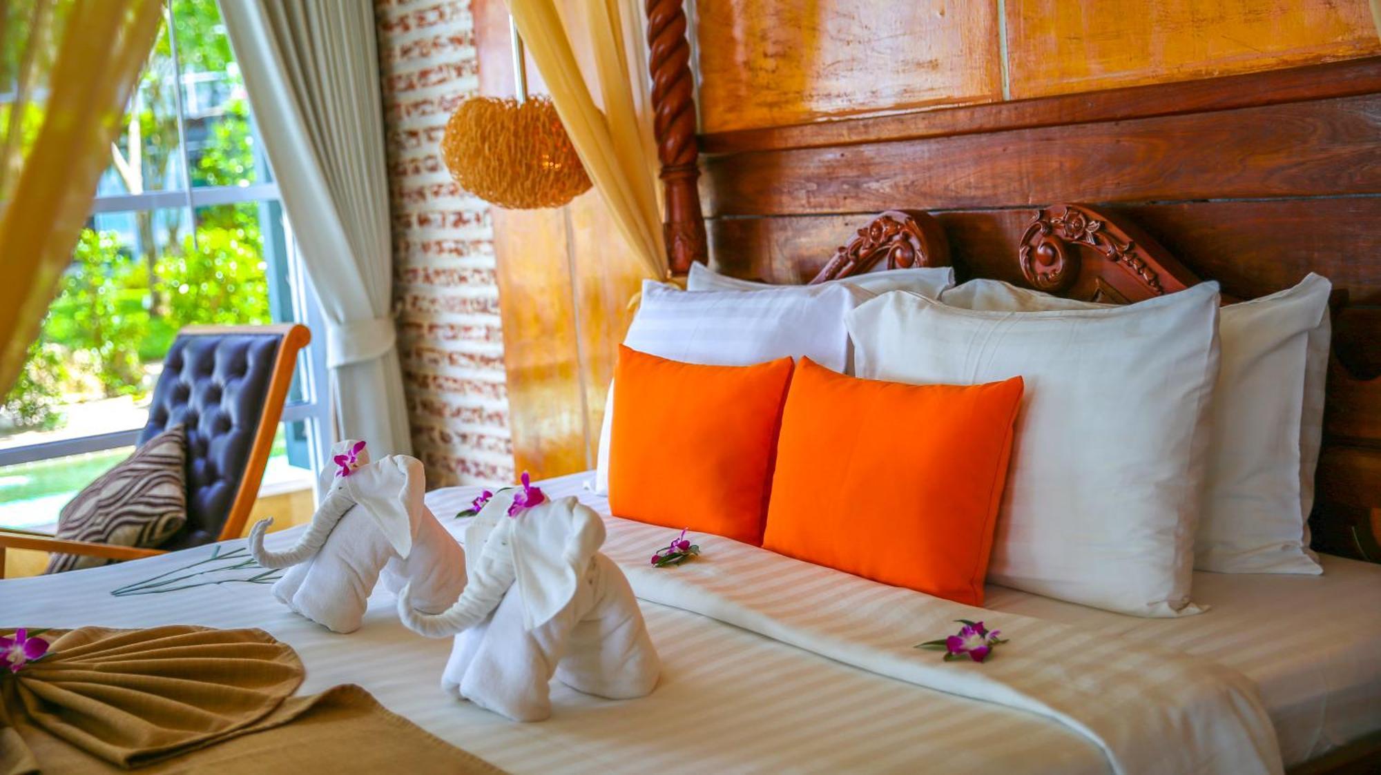Summer Luxury & Resort
