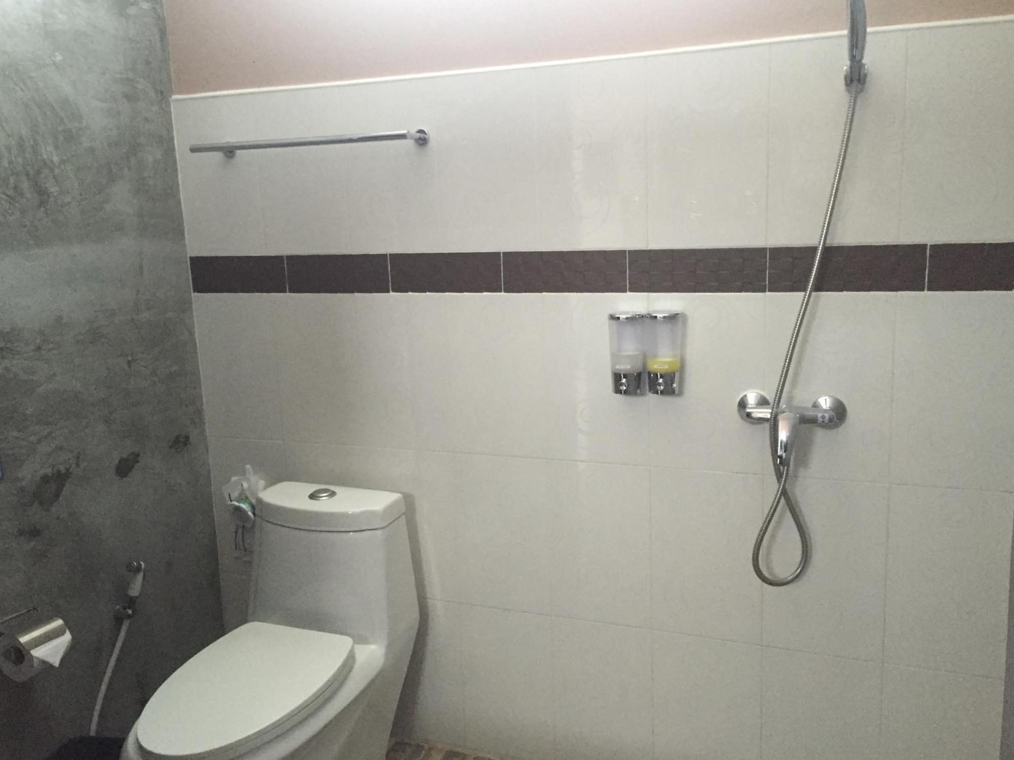 Bro&sis Place Hotel 2*