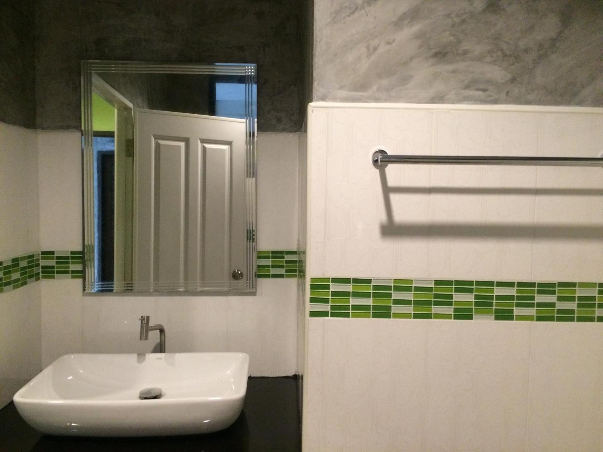 Hotel Bro&sis Place 2*